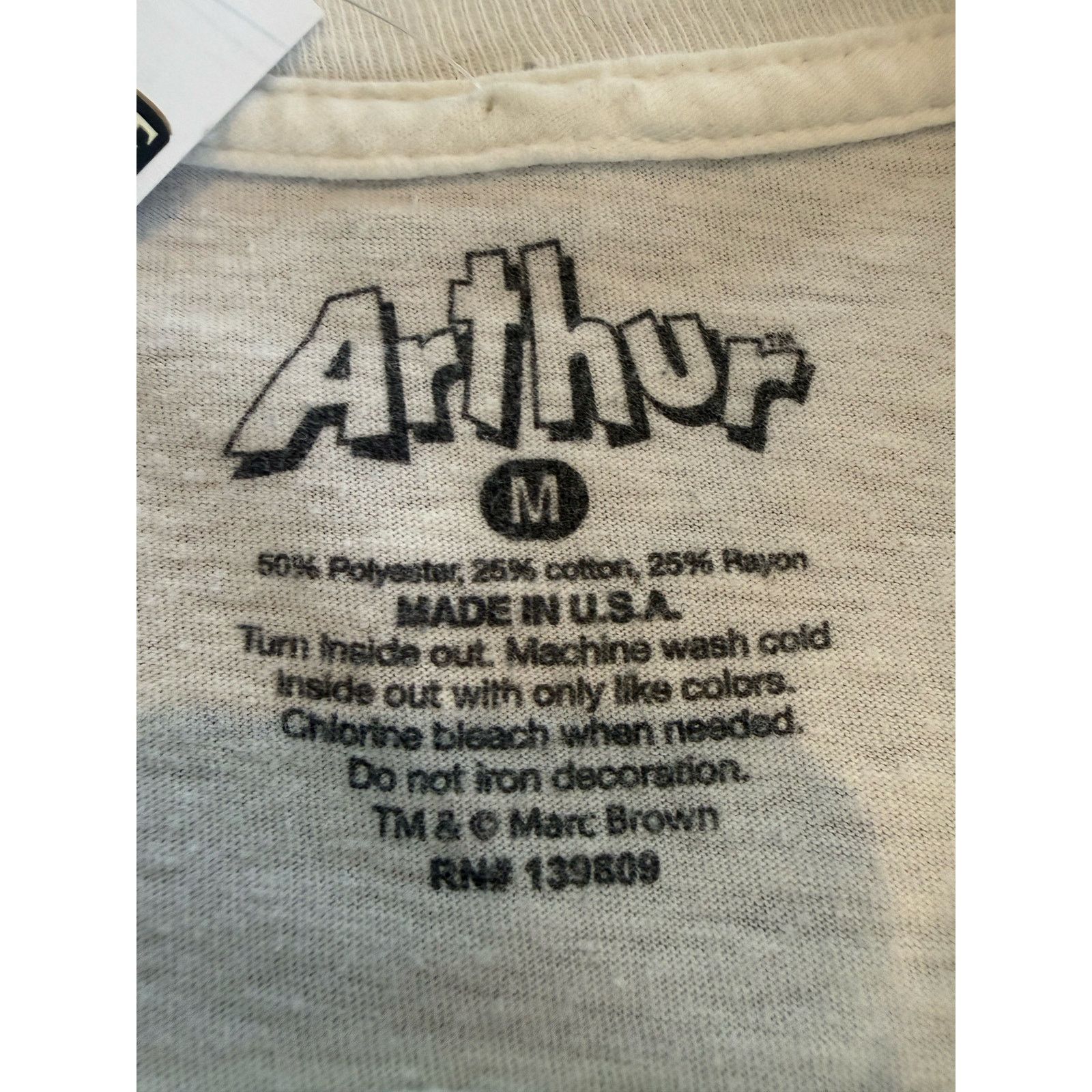 Other 2001 PBS Arthur Fist Meme Size Medium Size US M / EU 48-50 / 2 - 2 Thumbnail