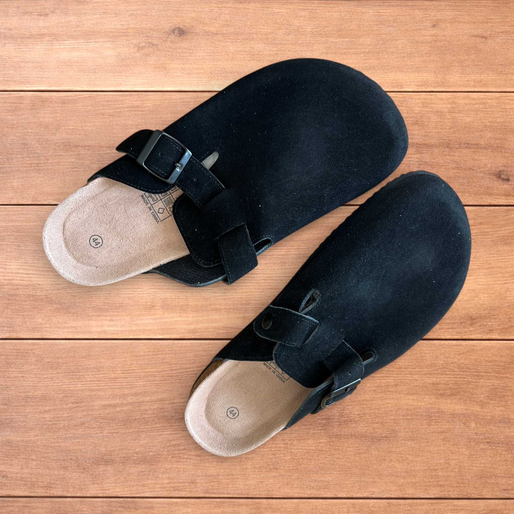 Japanese Brand Lovely suede mules clogs shoes in black. Size US 11 / EU 44 - 6 Thumbnail