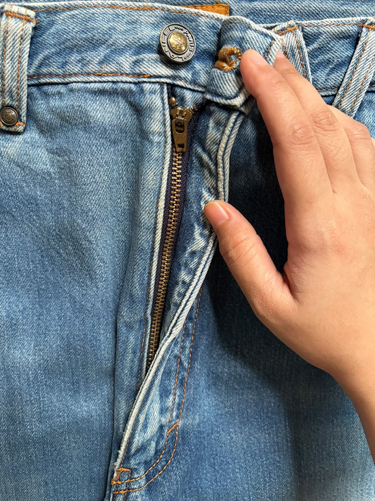 Japanese Brand Vintage Japanese Brand Mud Wash Embroidered Baggy Jeans Size US 34 / EU 50 - 3 Thumbnail