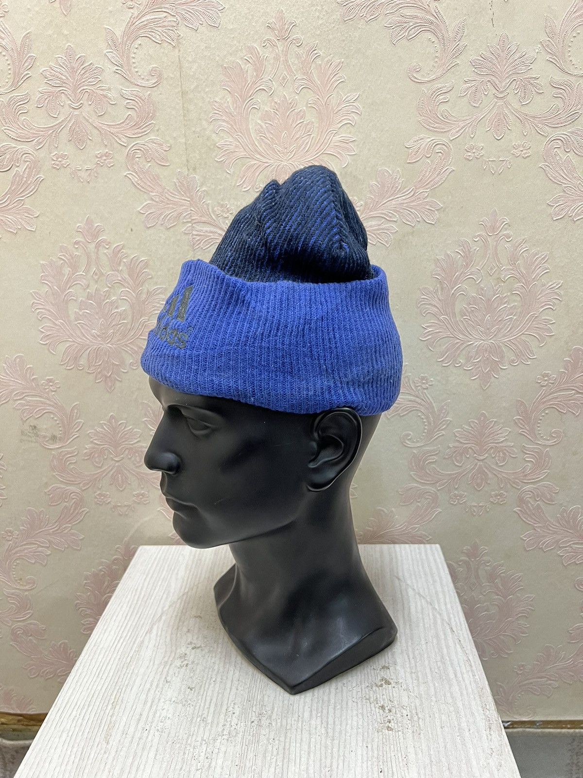 Adidas Vintage Adidas Big Logo Beanie hats Size ONE SIZE - 3 Thumbnail