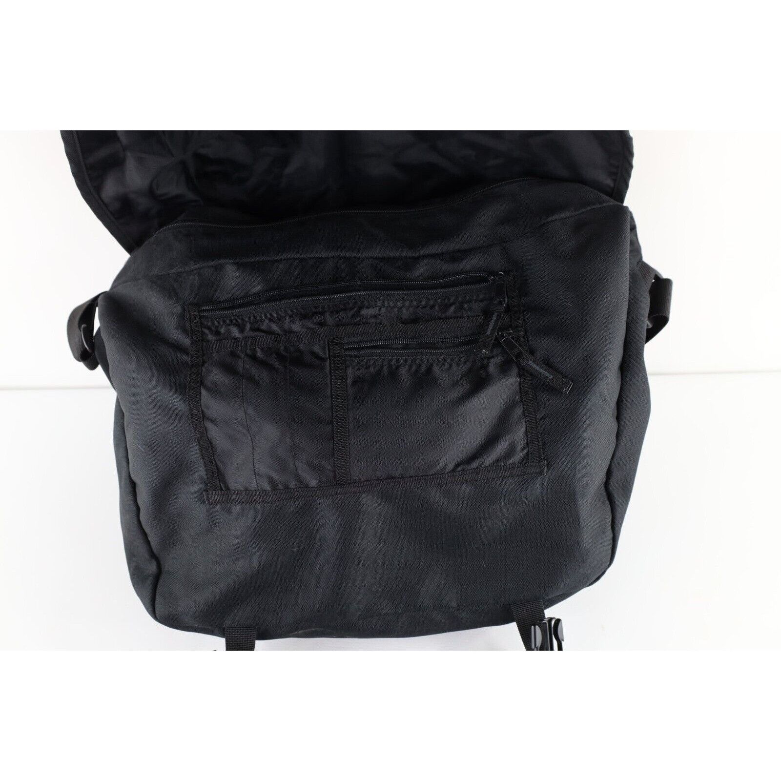 Eddie Bauer × Vintage Vintage 90s Y2K Eddie Bauer Crossbody Messenger Bag Size ONE SIZE - 7 Thumbnail