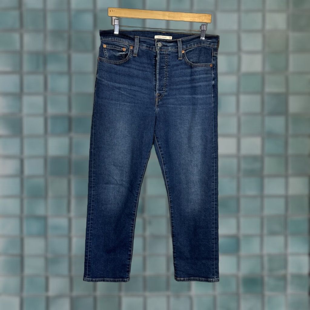 Levi's Levi's Jeans Womens 32 Blue Wedgie Straight Button Fly High Rise Medium Wash Jeans Size 24" / US 00 / IT 34 - 1 Thumbnail