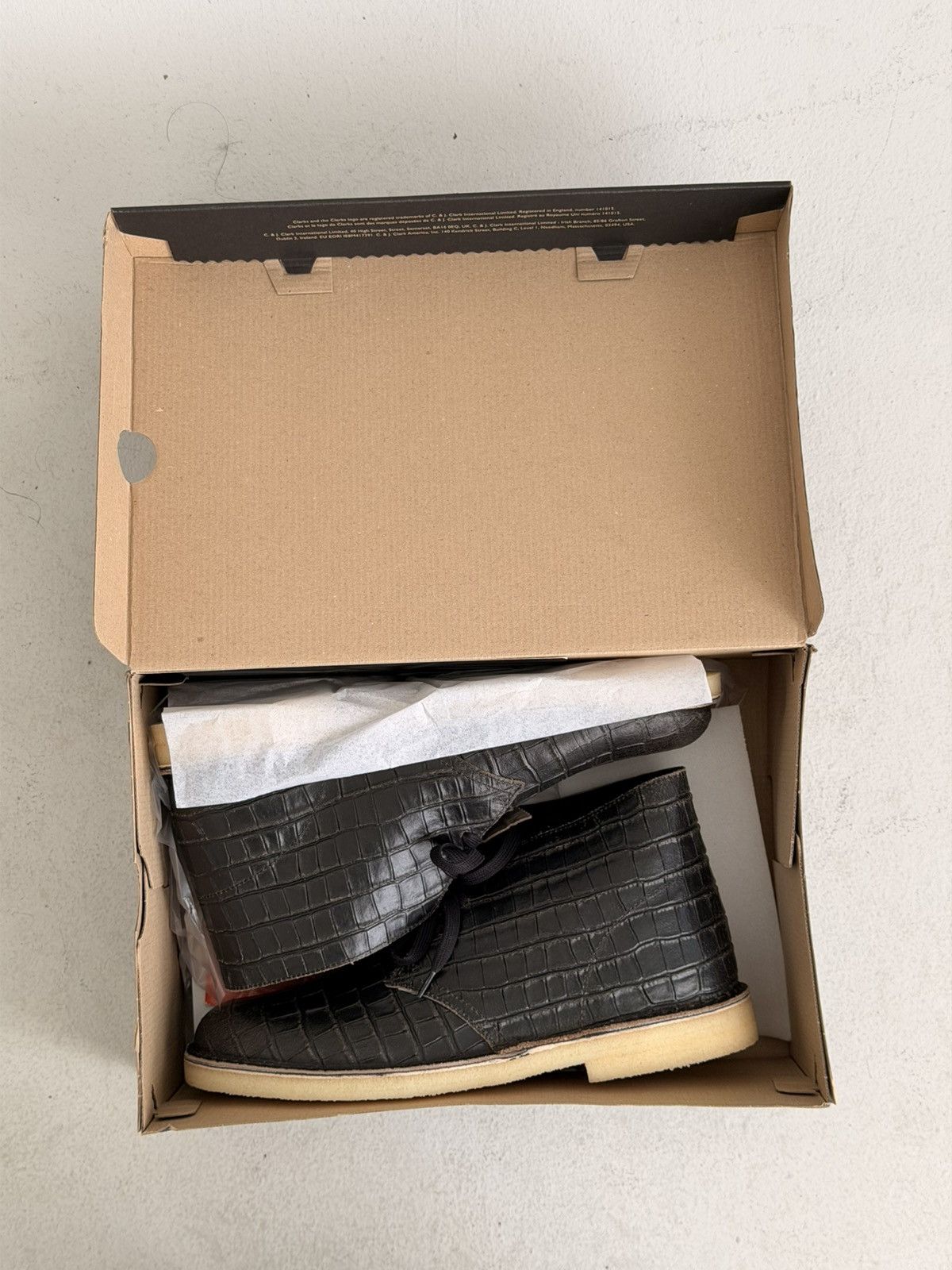 Clarks Clarks Originals Desert Boot Mens Black Crocodile Leather Size US 11.5 / EU 44-45 - 2 Thumbnail