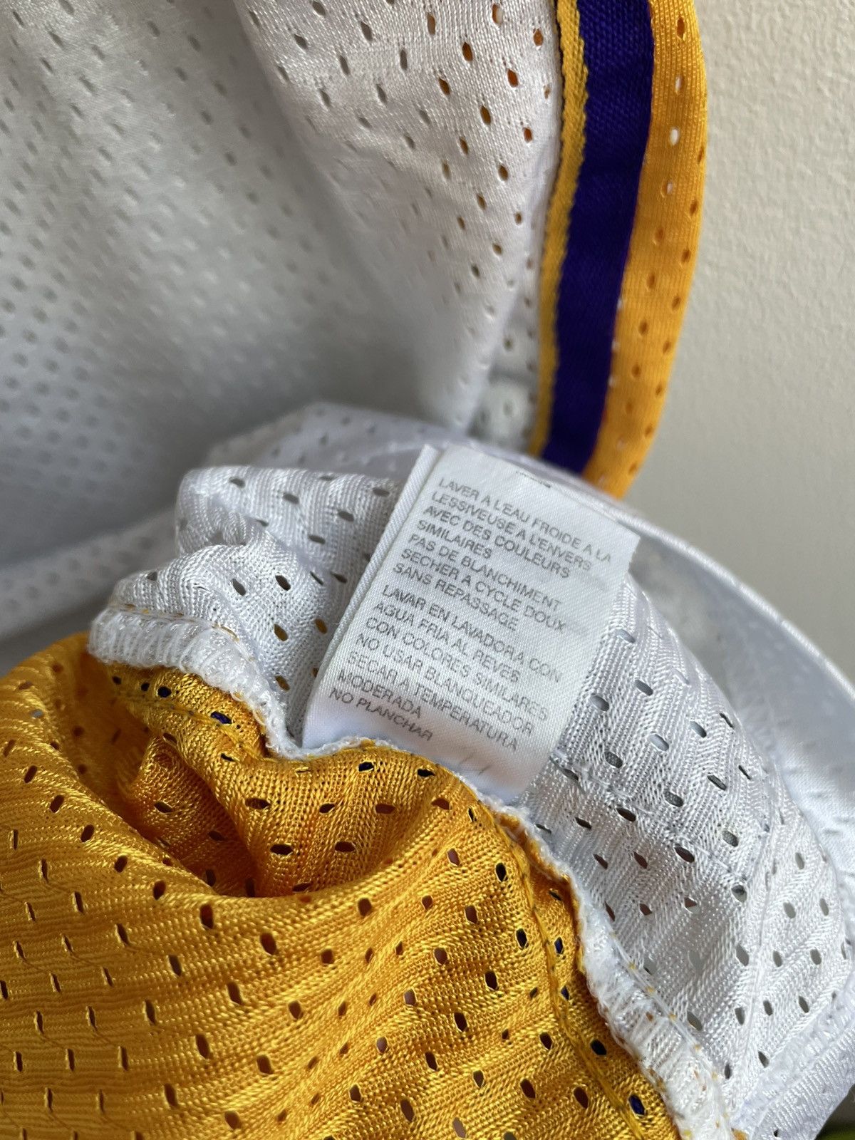 Nike LOS ANGELES LAKERS #8 KOBE BRYANT BASKETBAL NBA SHIRT JERSEY Size US XL / EU 56 / 4 - 11 Thumbnail
