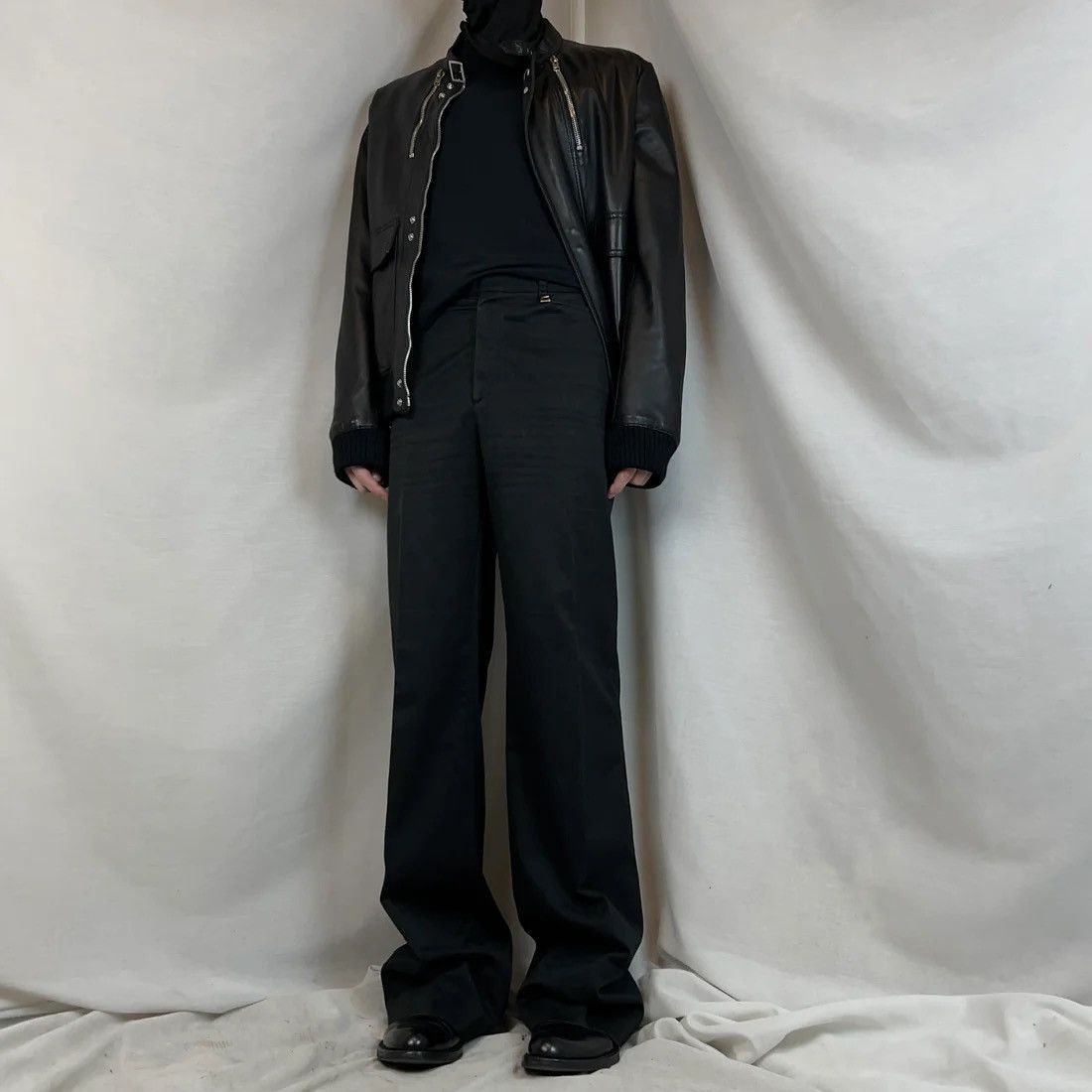 Gucci Gucci by Tom Ford Flared Waist Pendant Trousers - 90s Size US 30 / EU 46 - 2 Thumbnail