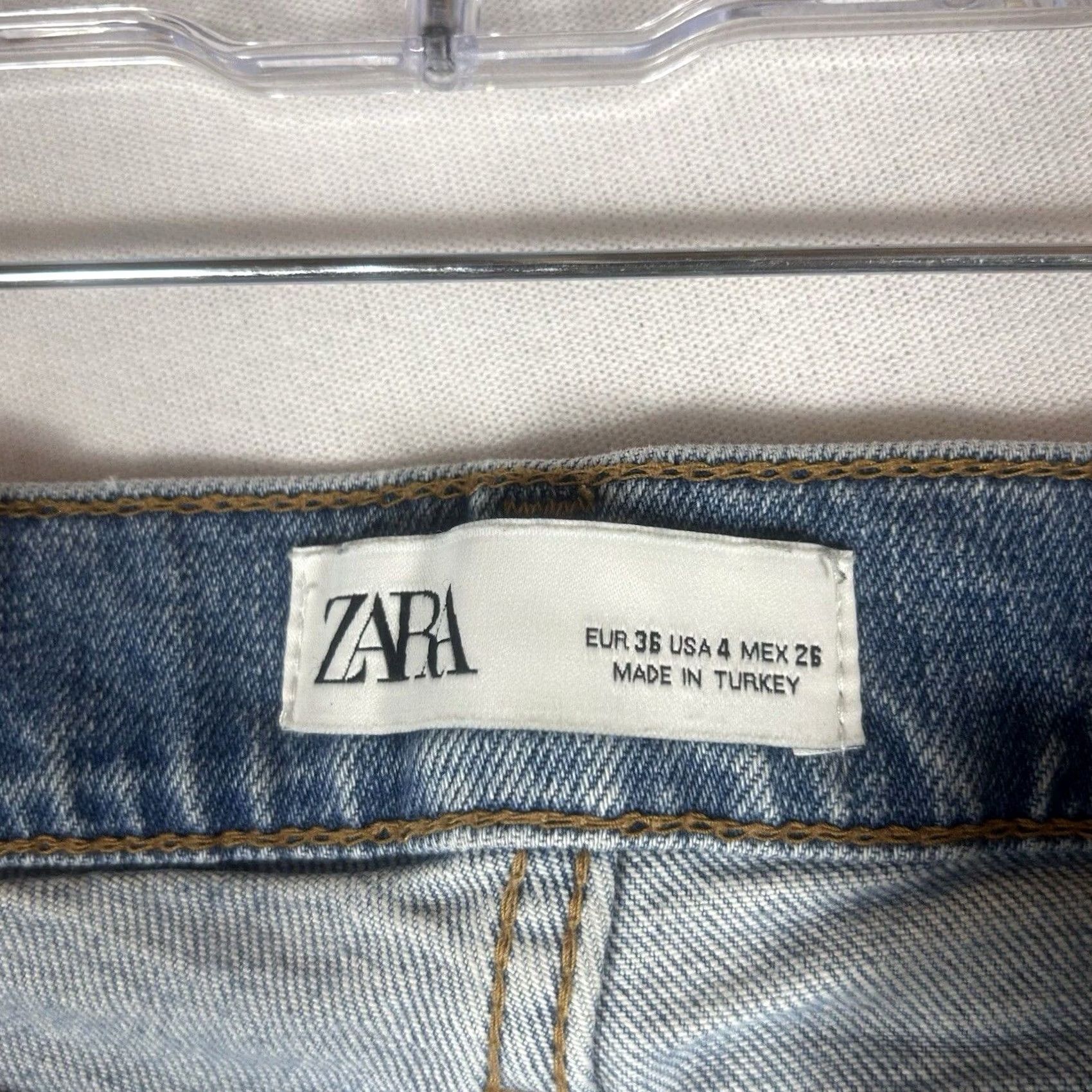 Zara Zara Skinny Jeans Womens 4 Blue Denim Light Wash Mid Rise Cropped Stretch Button Zip" Size 27" / US 4 / IT 40 - 3 Thumbnail
