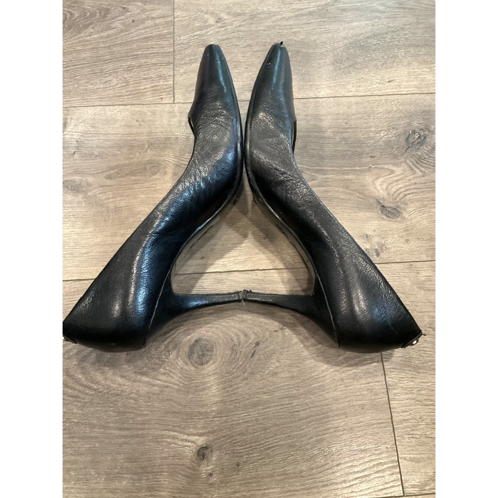Vintage VINTAGE Michael Kors Flex Patent-Leather Kitten-Heel Pump Black Size 9.5 Women Pumps Size US 8 / IT 38 - 6 Thumbnail
