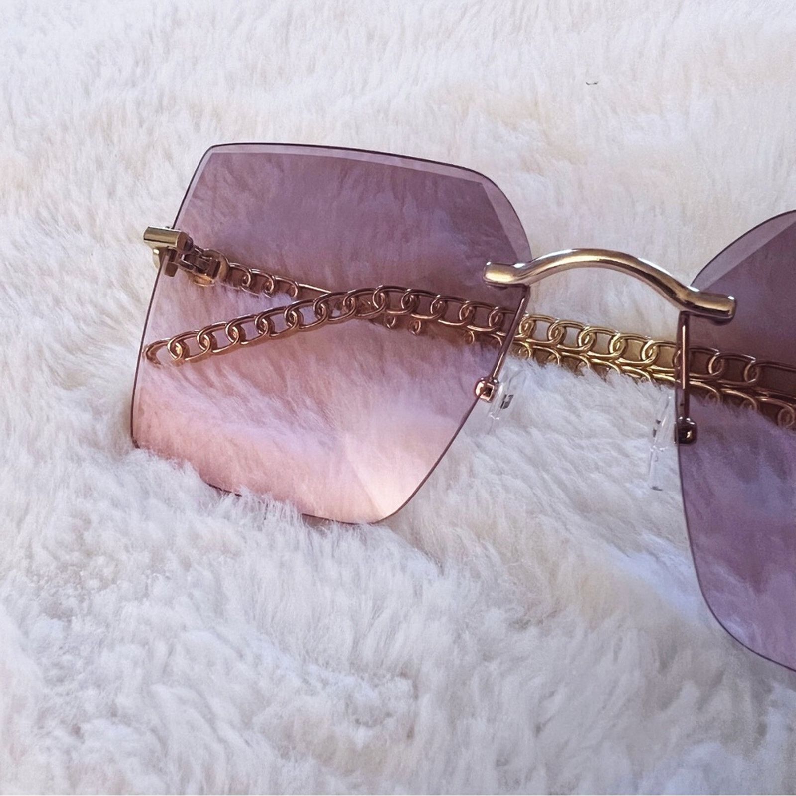 Other Skyla Light Purple Square Oversized Sunglasses Size ONE SIZE - 3 Thumbnail