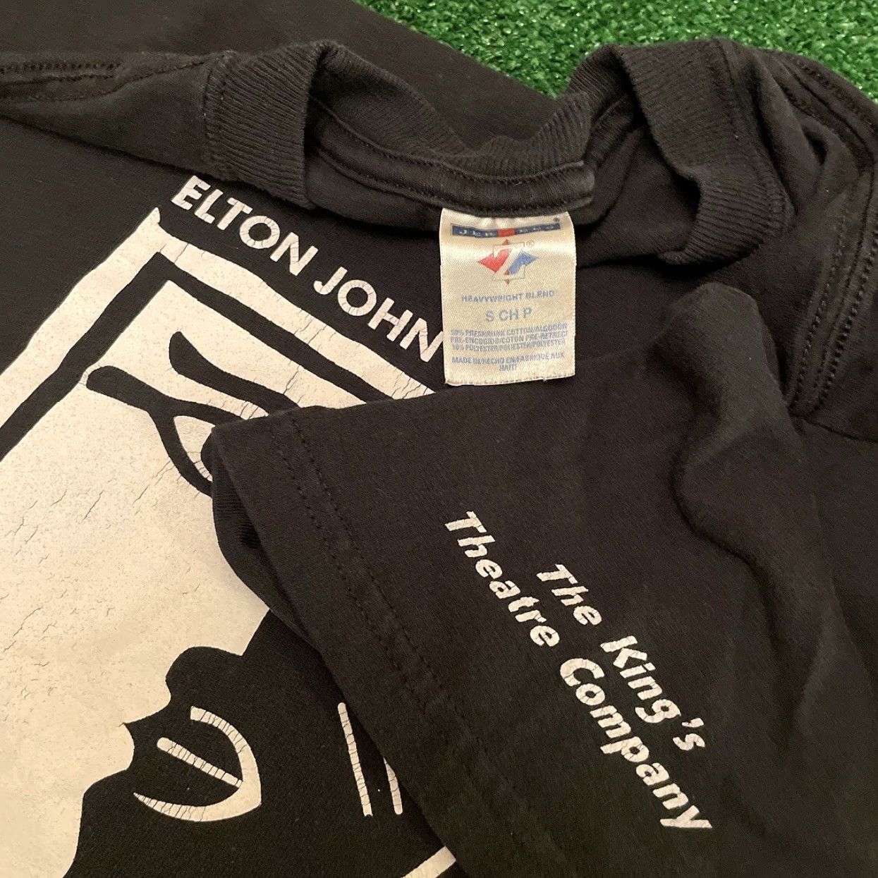 Vintage VINTAGE Elton John Aida Tim Rices Timeless Love 90s Tee Shirt Mens Small Black T-Shirt Lions King Disney Shirt Mens VINTAGE Size US S / EU 44-46 / 1 - 2 Thumbnail