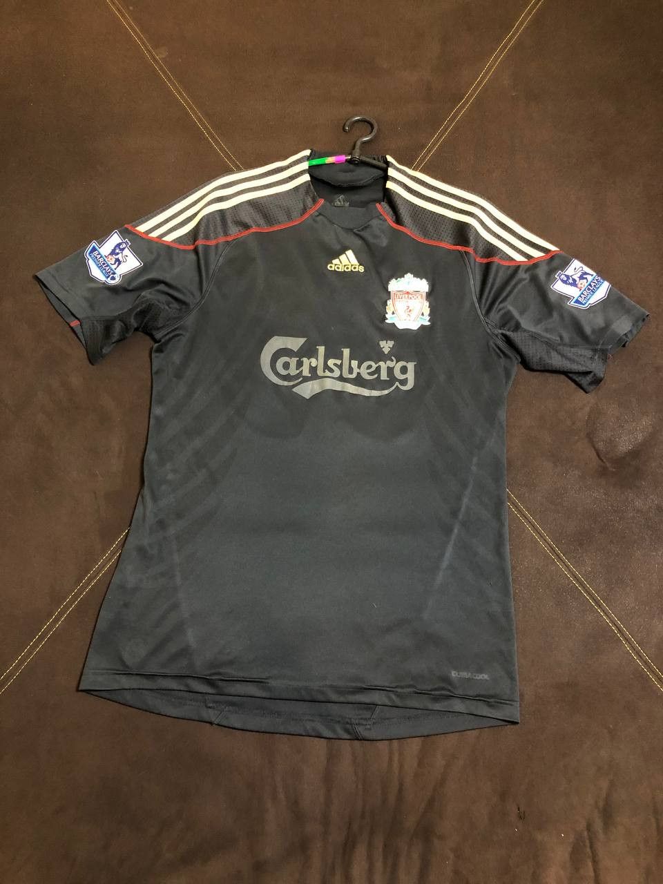 Adidas LIVERPOOL ADIDAS 2009/2010 FOOTBALL SOCCER AWAY JERSEY Size US M / EU 48-50 / 2 - 1 Thumbnail