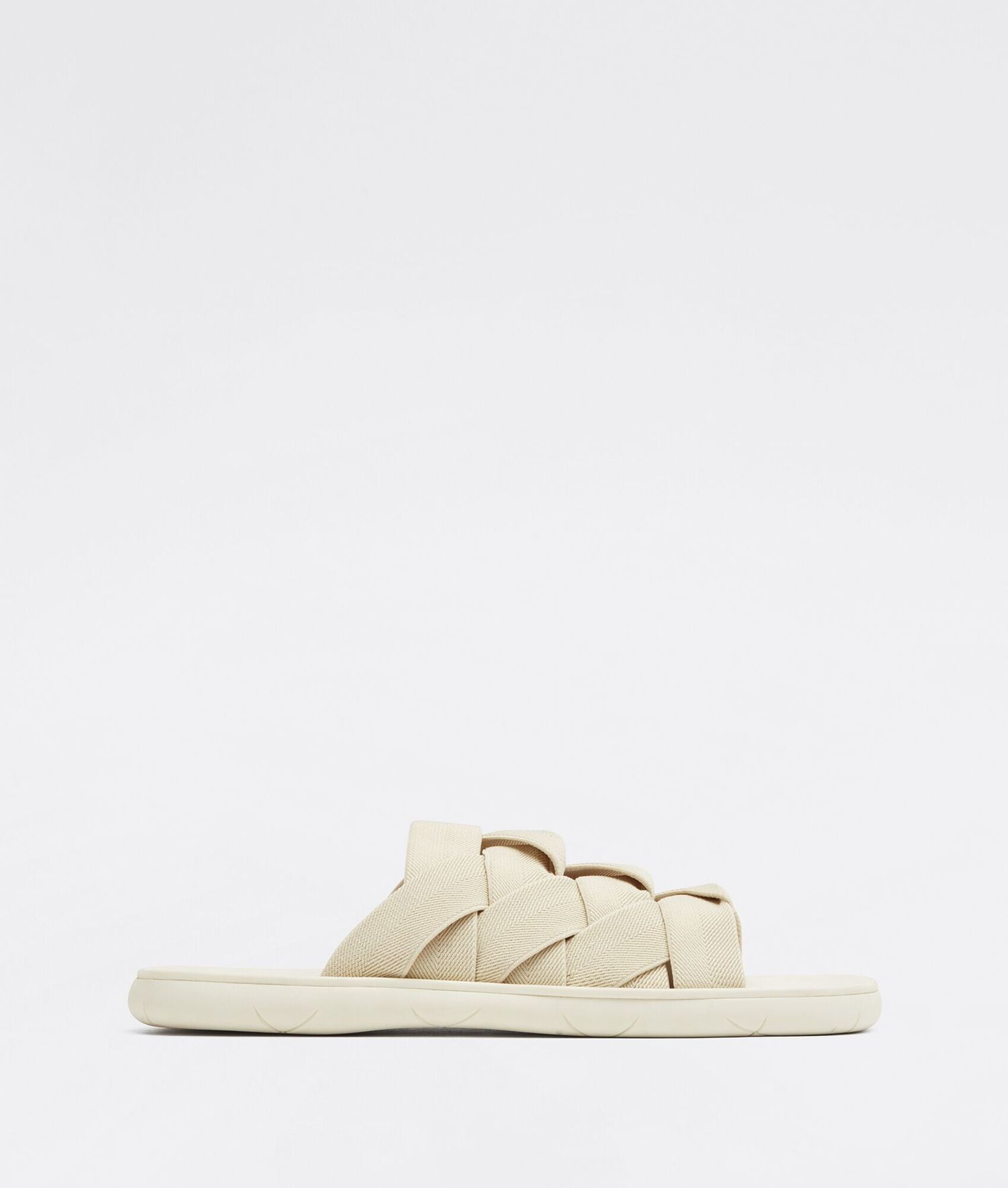 Plat Mule Sandals Slides in ivory