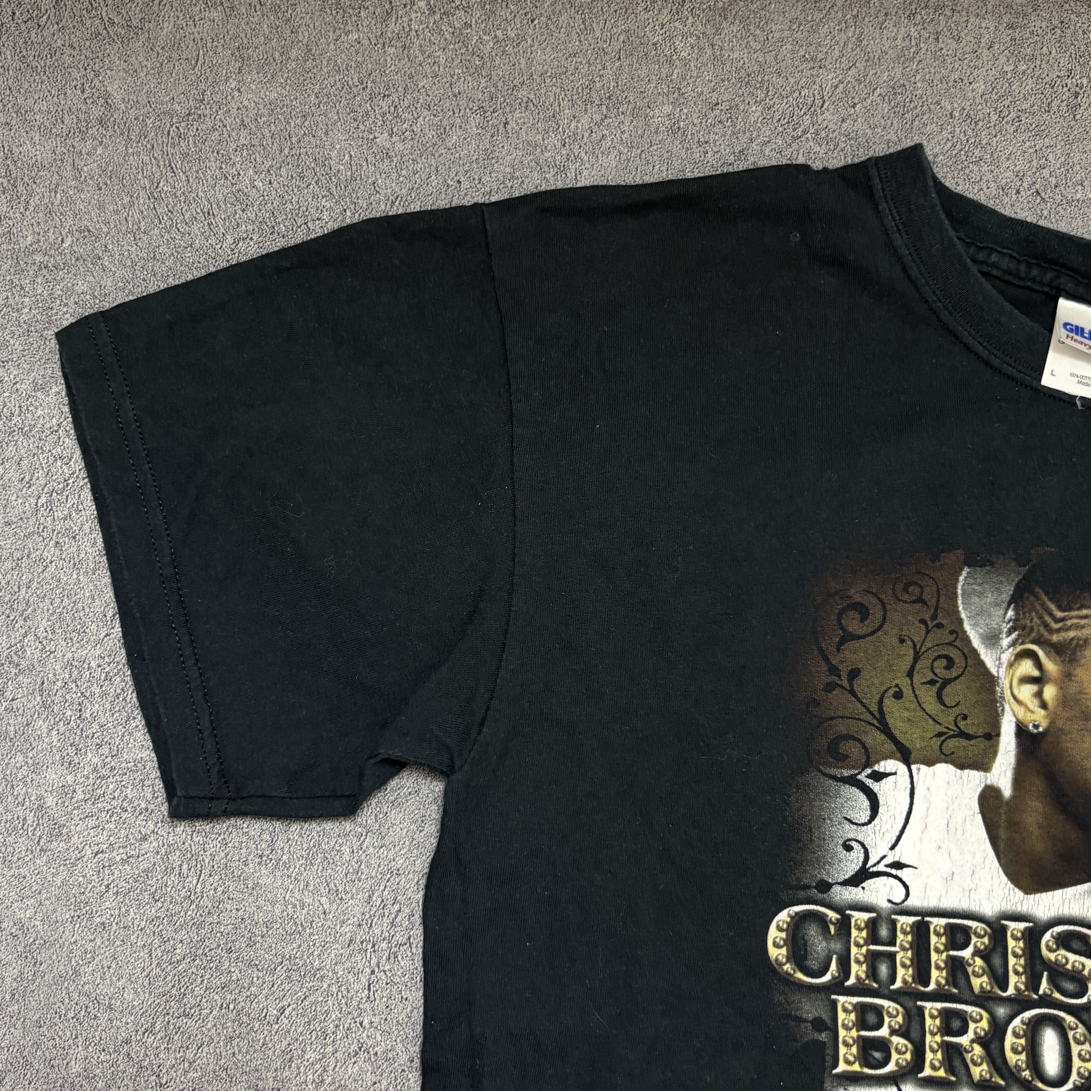 Band Tees Vintage Chris Brown Shirt Y2K Tour Hip Hop Band Tee Rap Tee Size US L / EU 52-54 / 3 - 8 Thumbnail