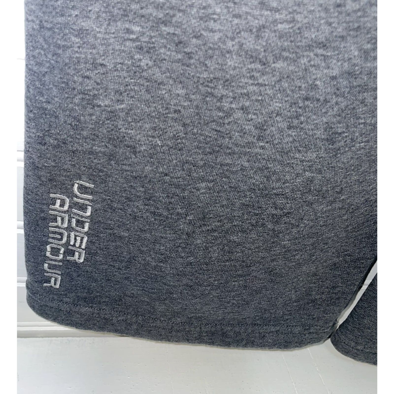 Under Armour Under Armour Sweatpants Women Small Heather Gray Storm Coldgear Drawstrings Pants Athleticwear Loose Pockets 29in Inseam Size 28" / US 6 / IT 42 - 4 Thumbnail