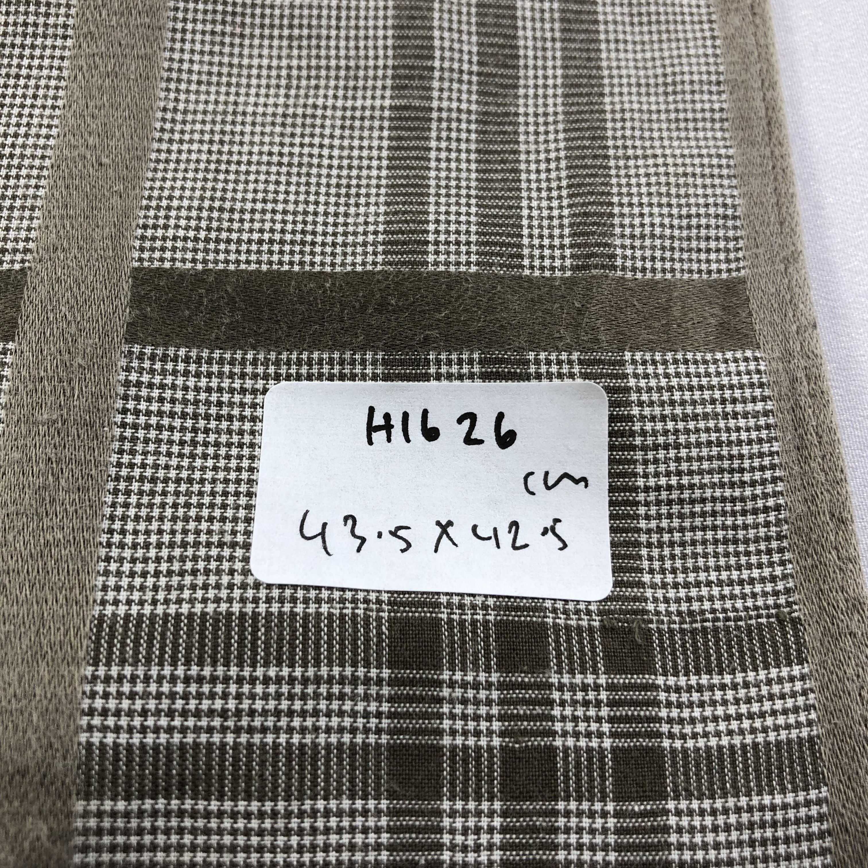 Pierre Balmain × Vintage Pierre Balmain Handkerchief Neckerchief Bandana H1626 Size ONE SIZE - 6 Thumbnail