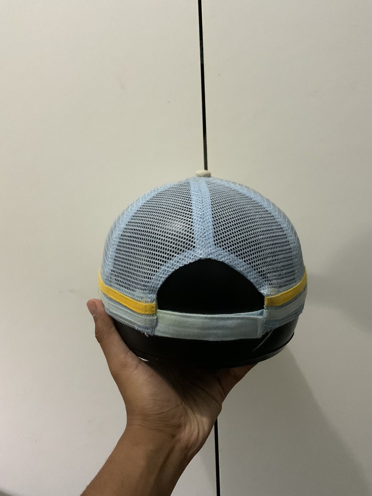 If Six Was Nine Taille Unique Distressed Trucker Hat Size ONE SIZE - 3 Thumbnail