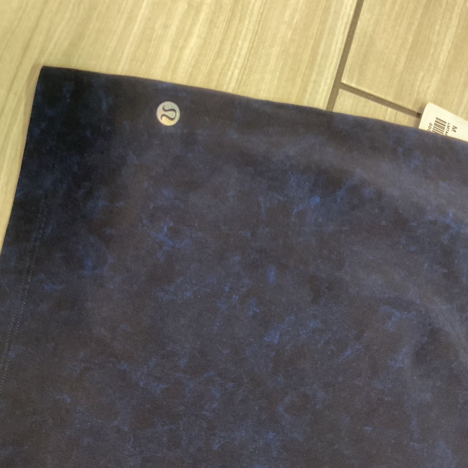 Lululemon Lululemon Dark Blue Marbled Women’s Athletic Training Shorts Size 30" / US 8 / IT 44 - 3 Thumbnail