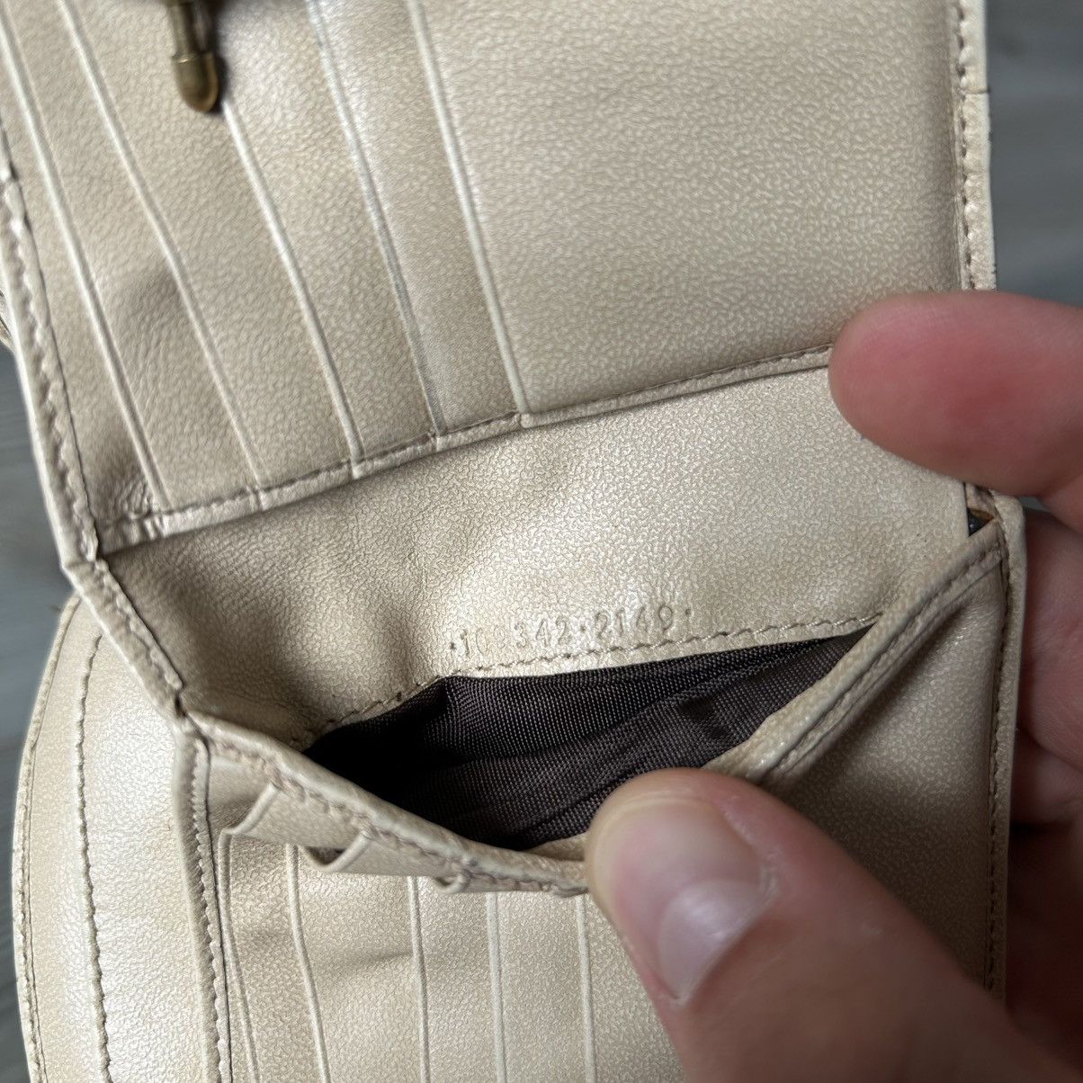 Gucci GUCCI GG BROWN WHITE CANVAS X LEATHER COMPACT WALLET Size ONE SIZE - 13 Thumbnail