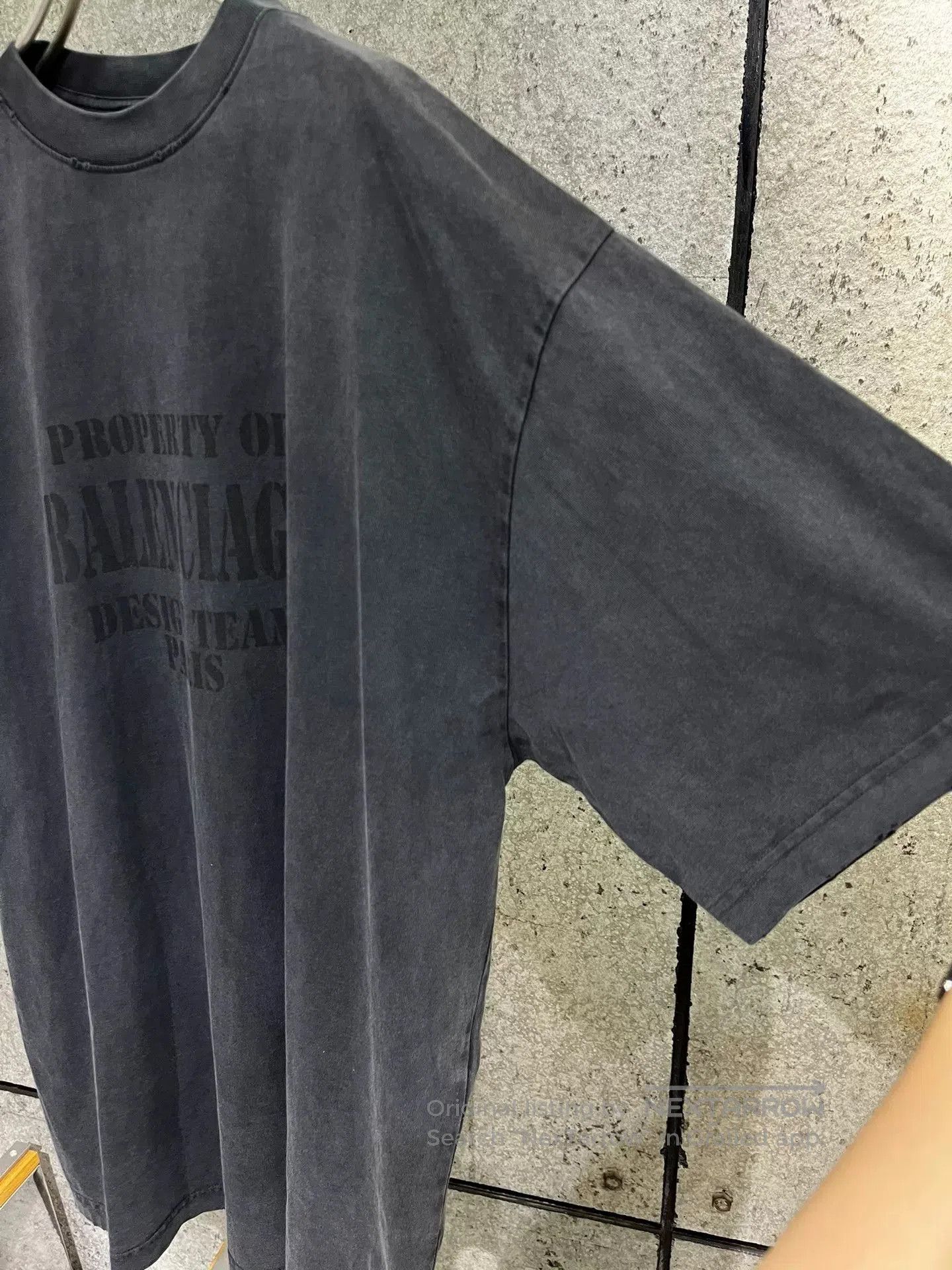 Balenciaga Balenciaga Design Team Black Distressed Tee M. Size US M / EU 48-50 / 2 - 5 Thumbnail