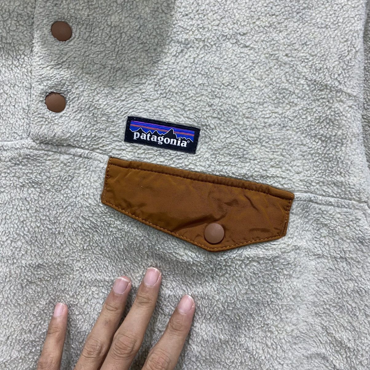 Patagonia Patagonia Lightweight Synchilla Snap-T FleecePulloverOatmeal Size US M / EU 48-50 / 2 - 6 Thumbnail