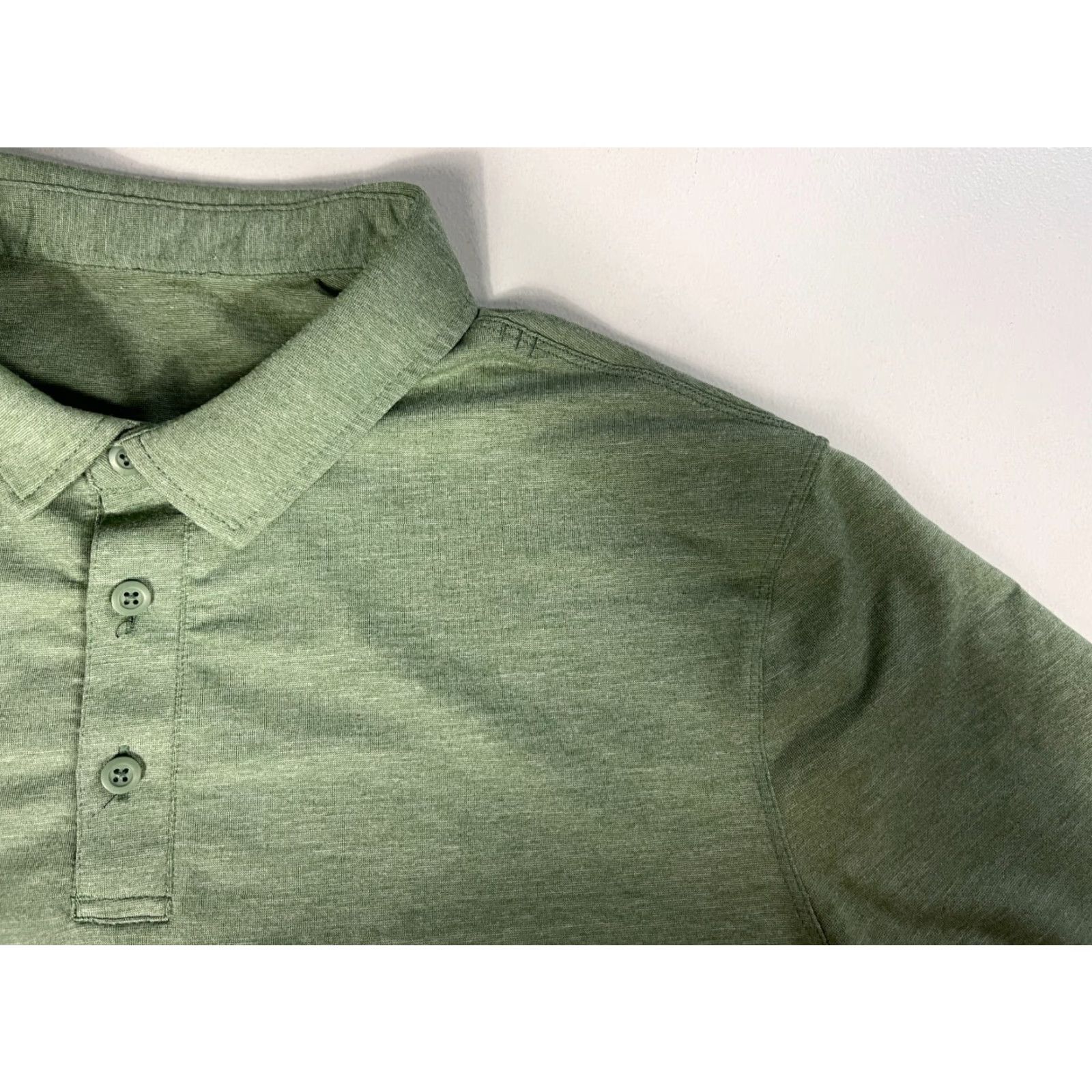 Lululemon Lululemon Men's Performance Polo Shirt Green Sz L Size US L / EU 52-54 / 3 - 5 Thumbnail