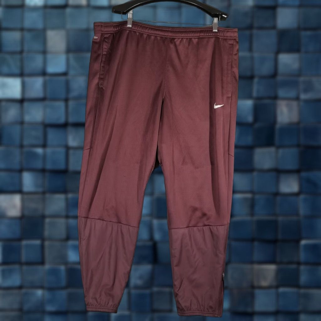 Nike Nike Track Pants Mens XXL Burgundy Crush/Black Therma-FIT Water-Repellent Sphere Miler Pants Trousers Size US 39 - 1 Thumbnail