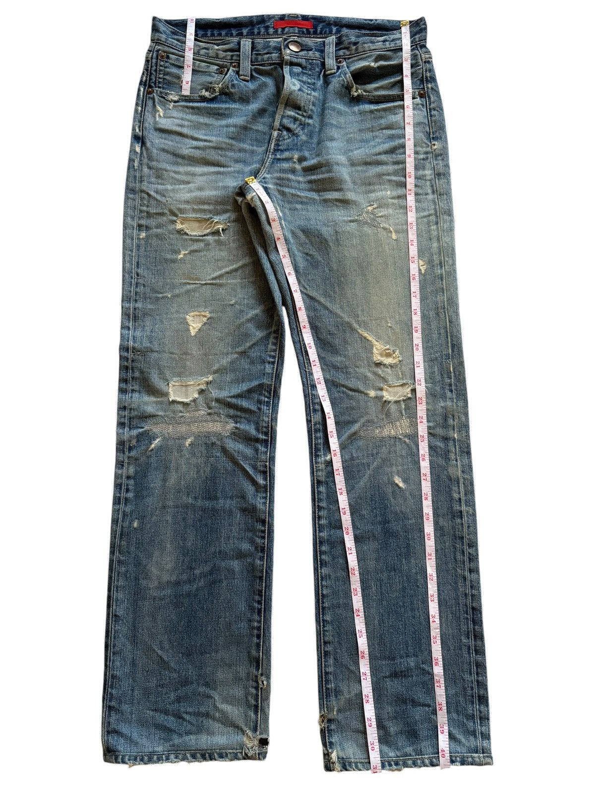 Japanese Brand Vintage Japanese Brand Faded Wash Ripped Loose Jeans Size US 32 / EU 48 - 13 Thumbnail
