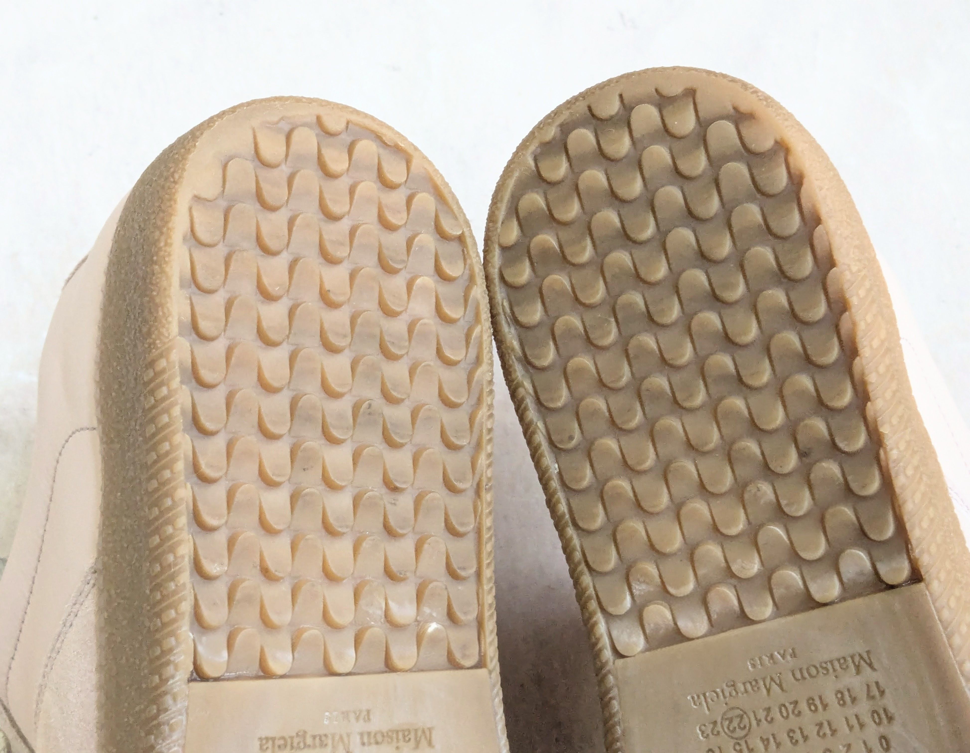 Maison Margiela Maison Margiela GAT Replica Pink 7 40 Low Tops Gum Size US 7 / EU 40 - 15 Thumbnail