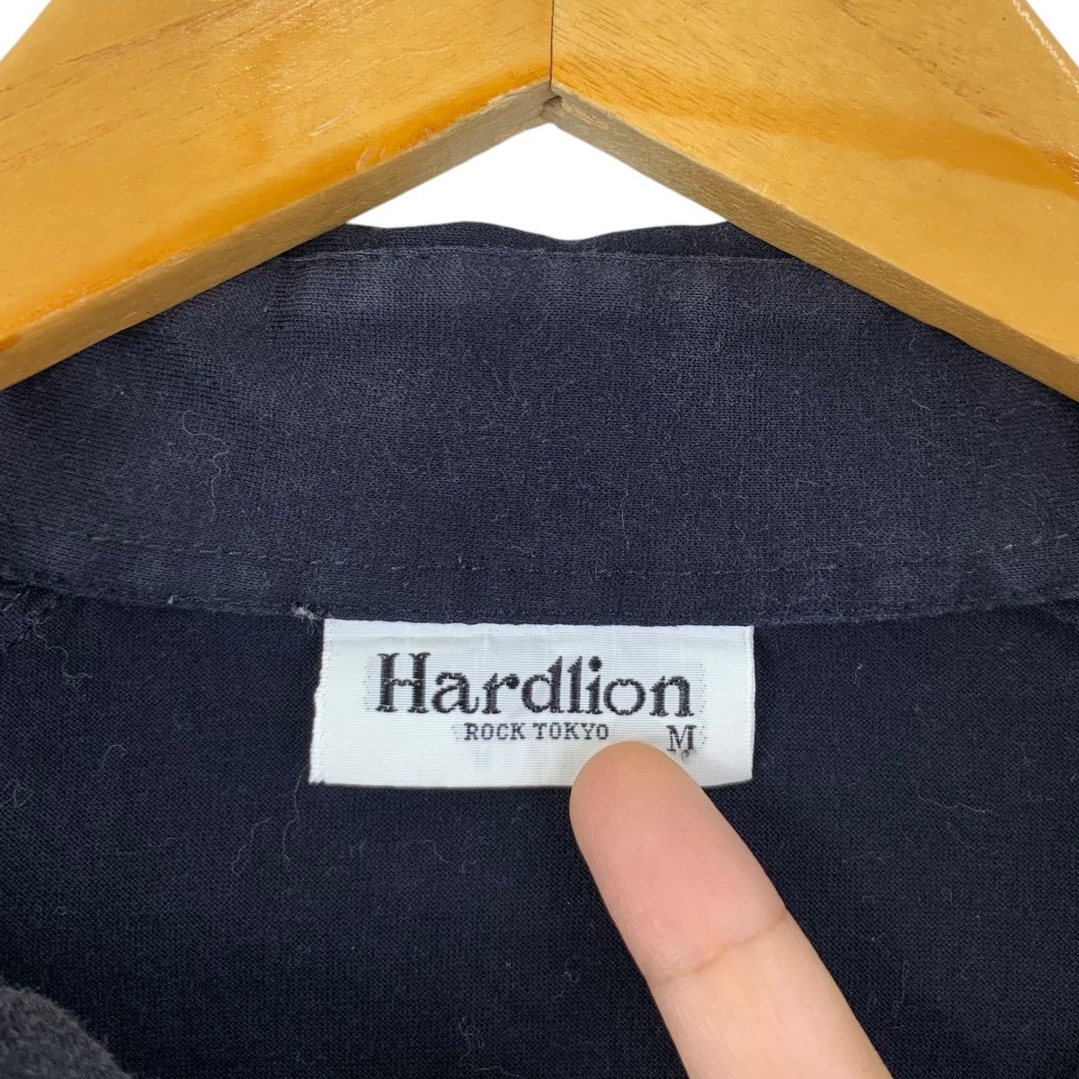 Vintage Vintage HARDLION ROCK TOKYO Twin Tipped Polo Tee Shirt Size M / US 6-8 / IT 42-44 - 4 Thumbnail