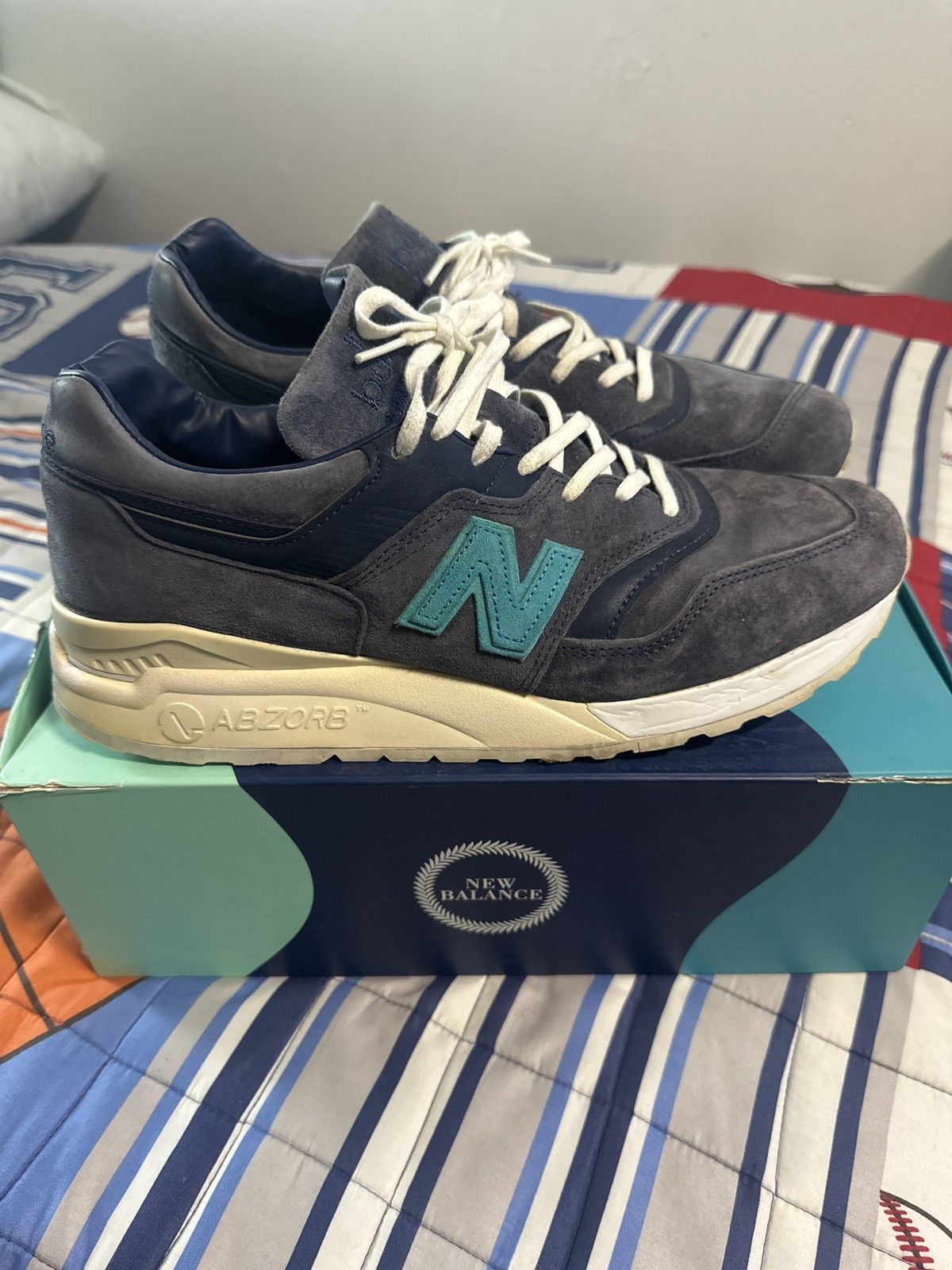 Kith × New Balance New Balance X Ronnie Fieg 997.5 Size US 11 / EU 44 - 4 Thumbnail