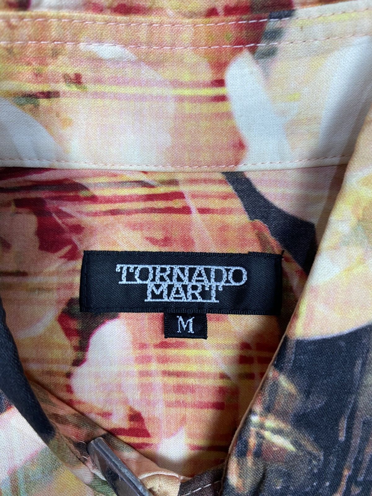 If Six Was Nine × Le Grande Bleu (L.G.B.) × Tornado Mart 2000s Tornado Mart - Fantasy Rose Shirt Size US M / EU 48-50 / 2 - 5 Thumbnail