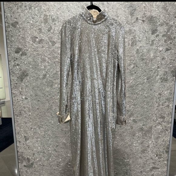 Givenchy Givenchy - Long-sleeved sequined gown - NEW WITH TAGS Size S / US 4 / IT 40 - 8 Thumbnail