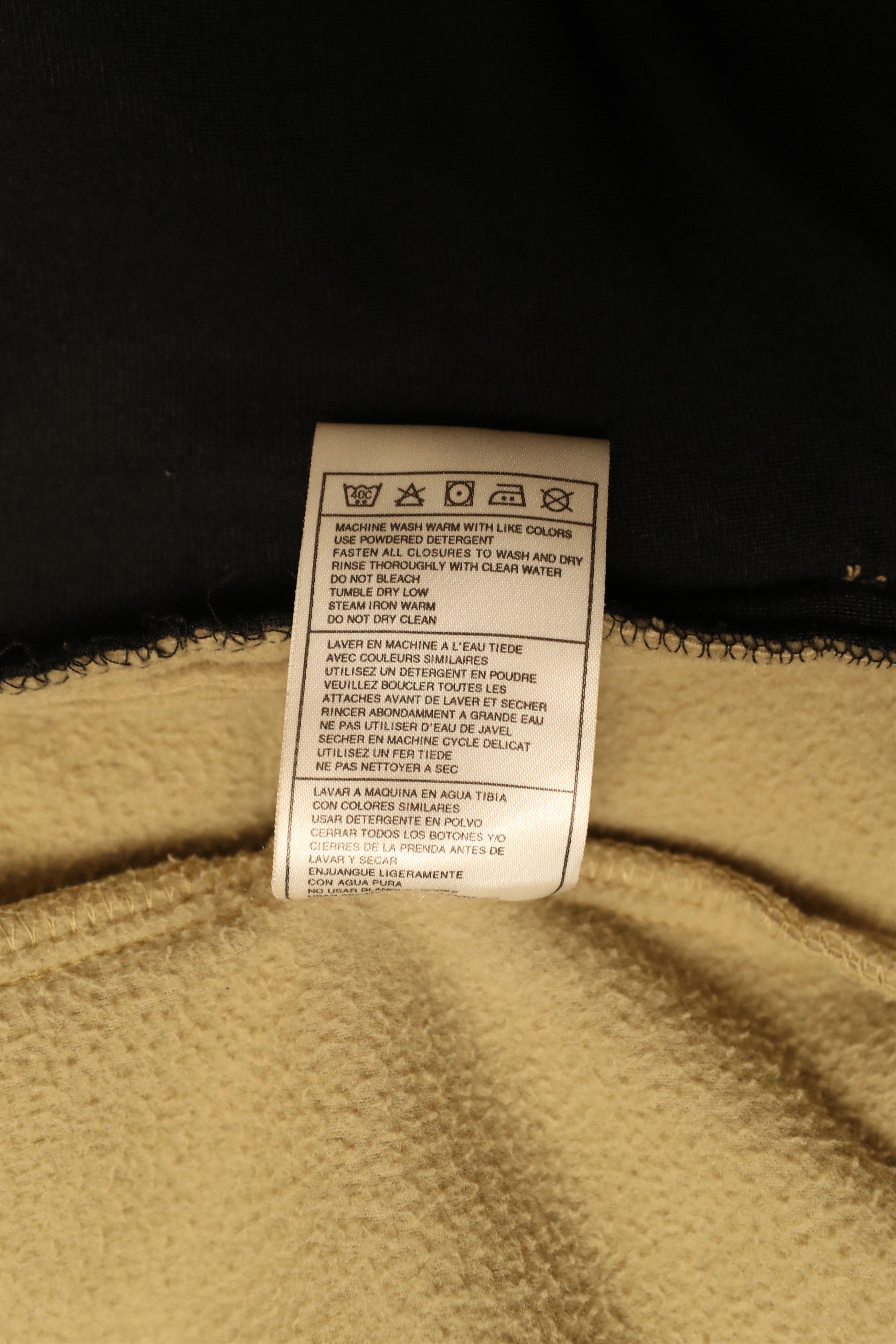Nike ACG Vintage Nike ACG Storm Fit ThermaLayer Snowboard Jacket (L) Size US L / EU 52-54 / 3 - 25 Thumbnail