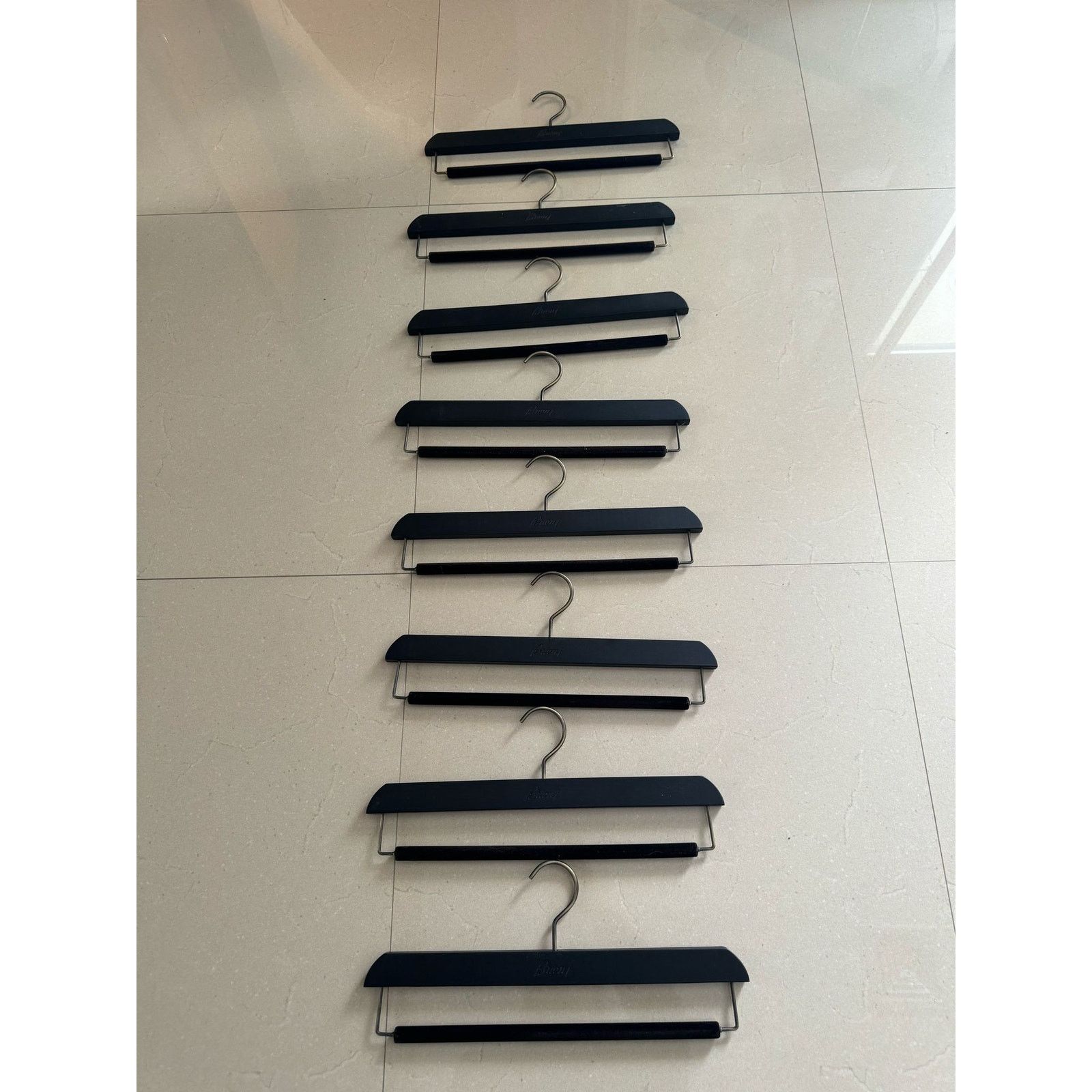 Brioni o1rshd1 Size: OS / 8 Brioni Pant Hangers in Black Size ONE SIZE - 6 Thumbnail