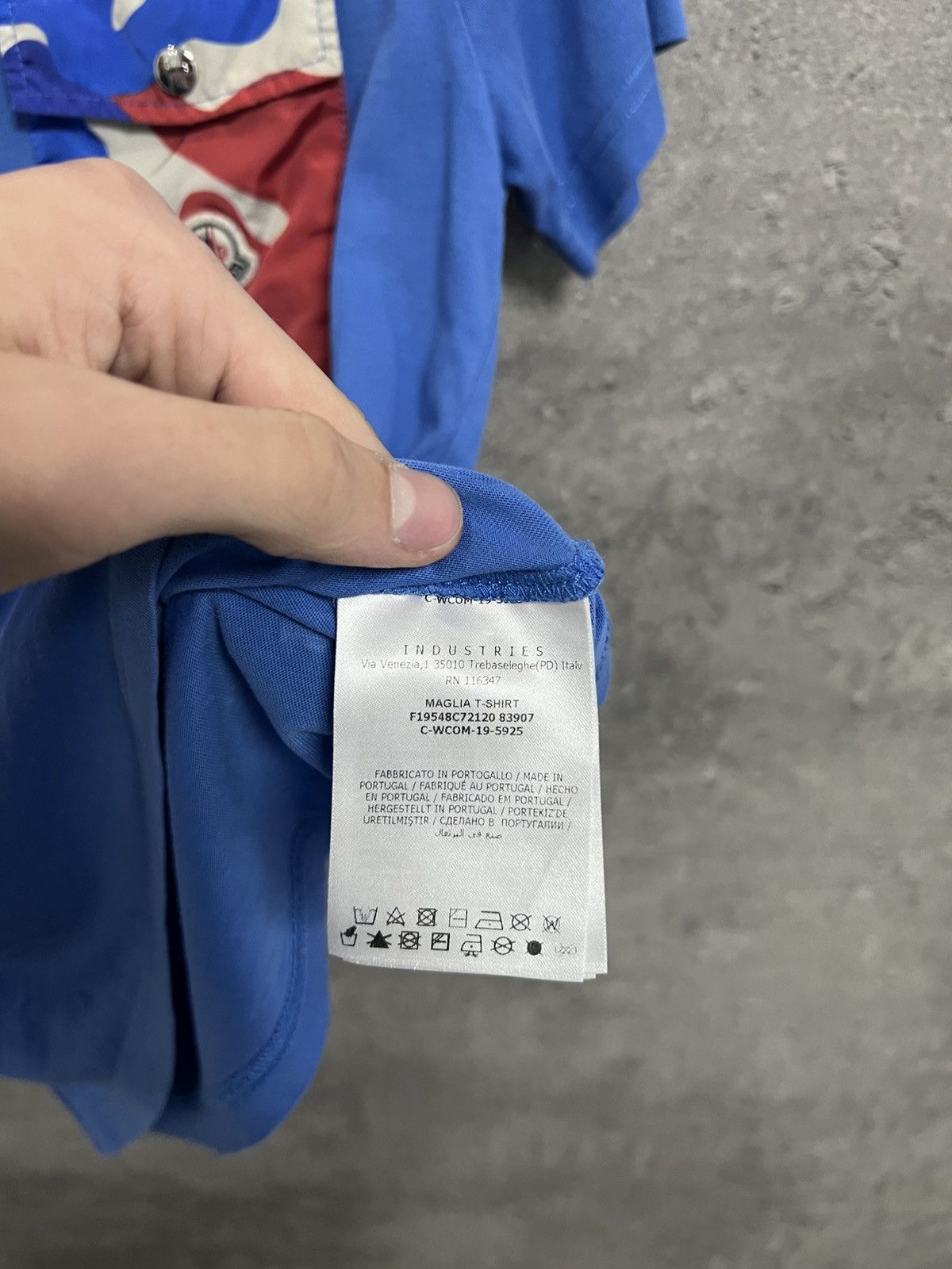 Moncler Moncler T-Shirt Size US S / EU 44-46 / 1 - 6 Thumbnail