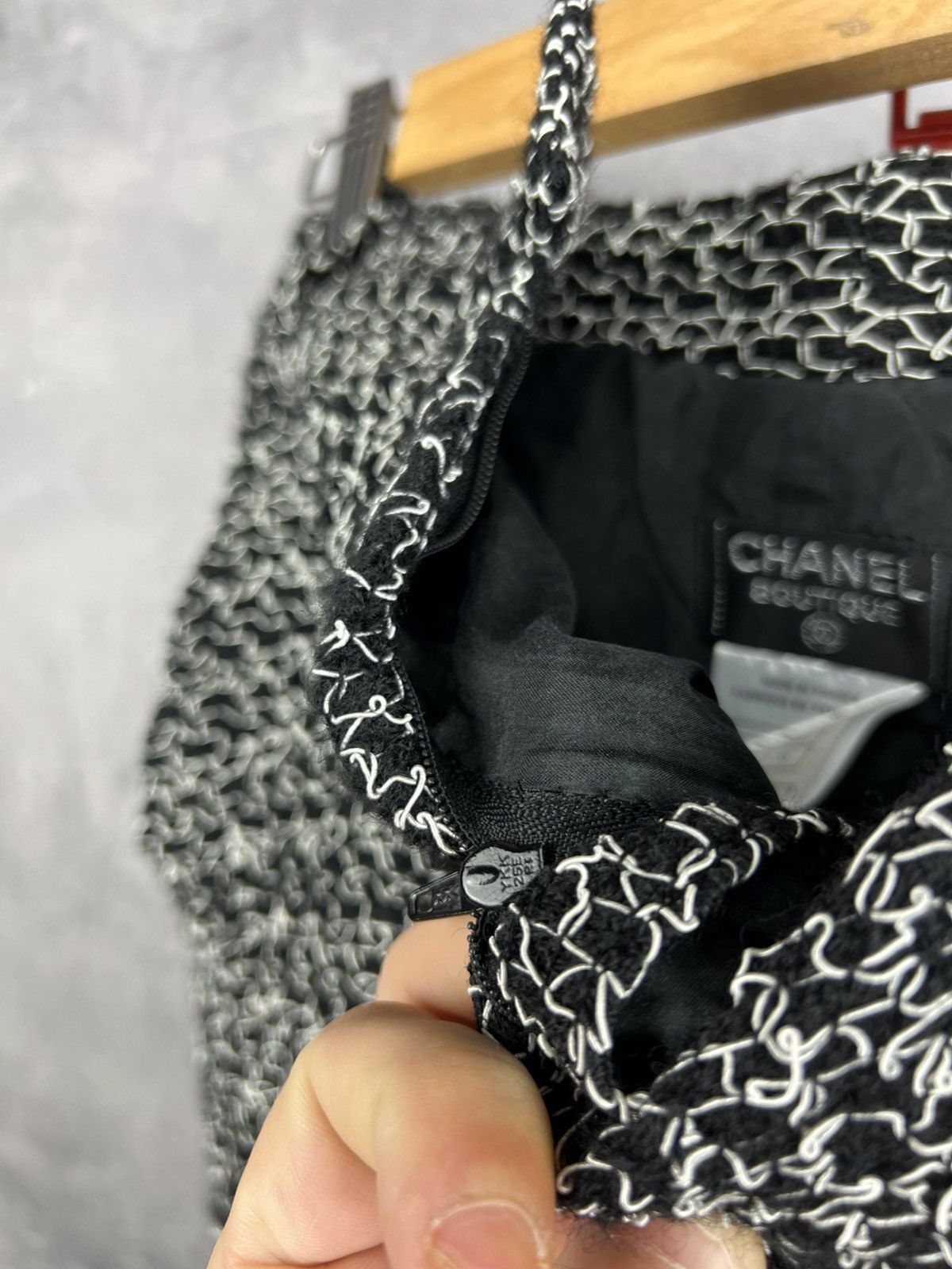 Chanel Chanel Wool Black Women’s Pants P11201V06481 Size 27" / US 4 / IT 40 - 13 Thumbnail