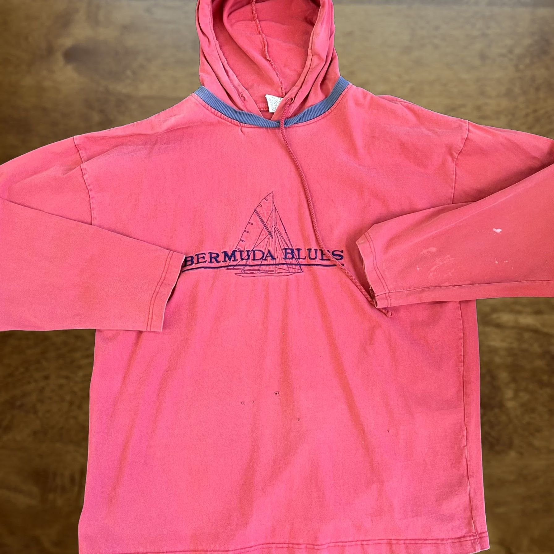 Vintage VINTAGE Bermuda Blues Hoodie Mens 2XL Pink Sailboat Beach Nautical Graphic Print Pullover Hooded Sweatshirt Size US XXL / EU 58 / 5 - 1 Thumbnail