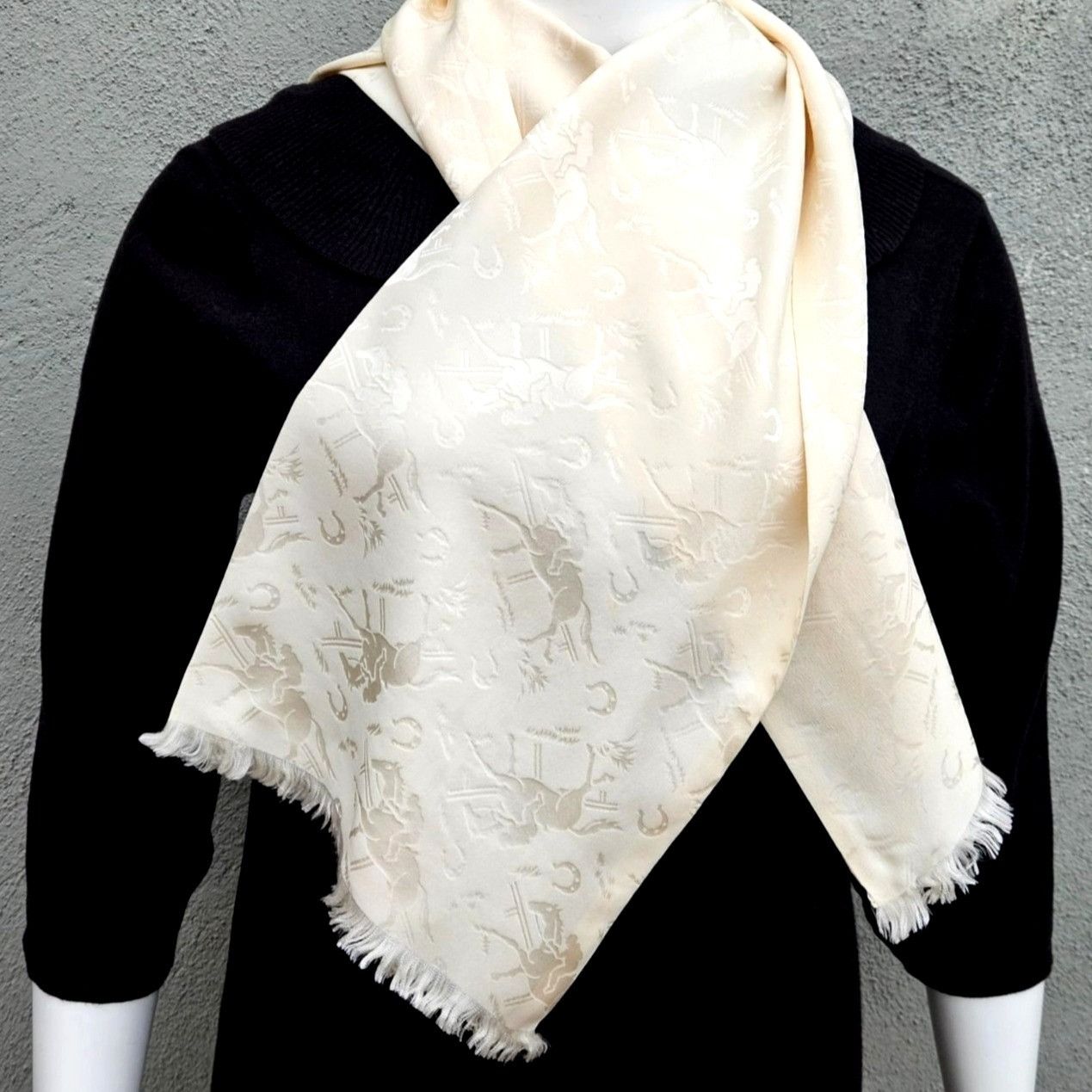 Ralph Lauren Vintage Ralph Lauren 100% Silk Jacquard Equestrian Ascot Size ONE SIZE - 1 Thumbnail