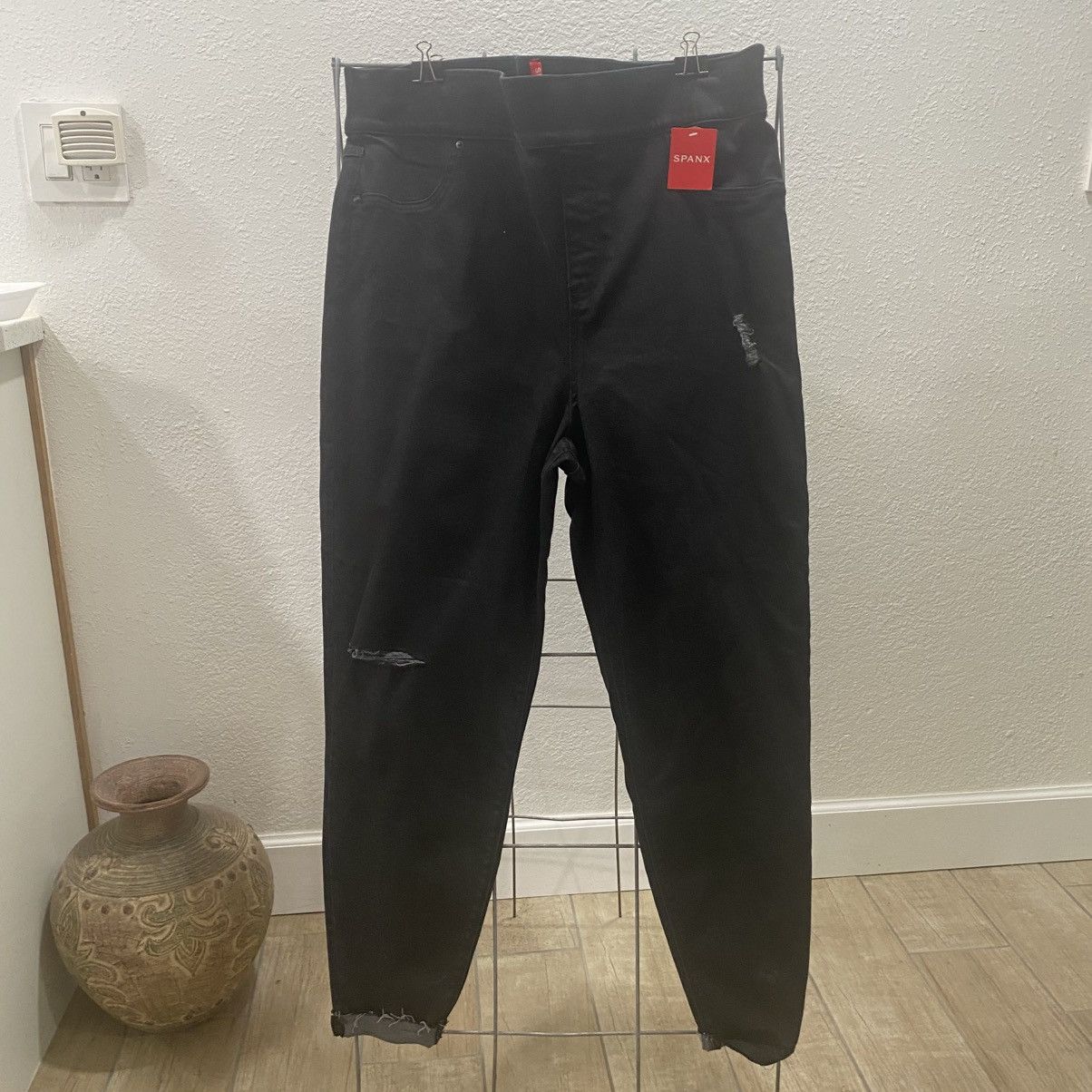 Spanx Spanx Distressed Jeggings w Tight Roll Hem Size 3XL Size 42" / US 20 - 1 Thumbnail