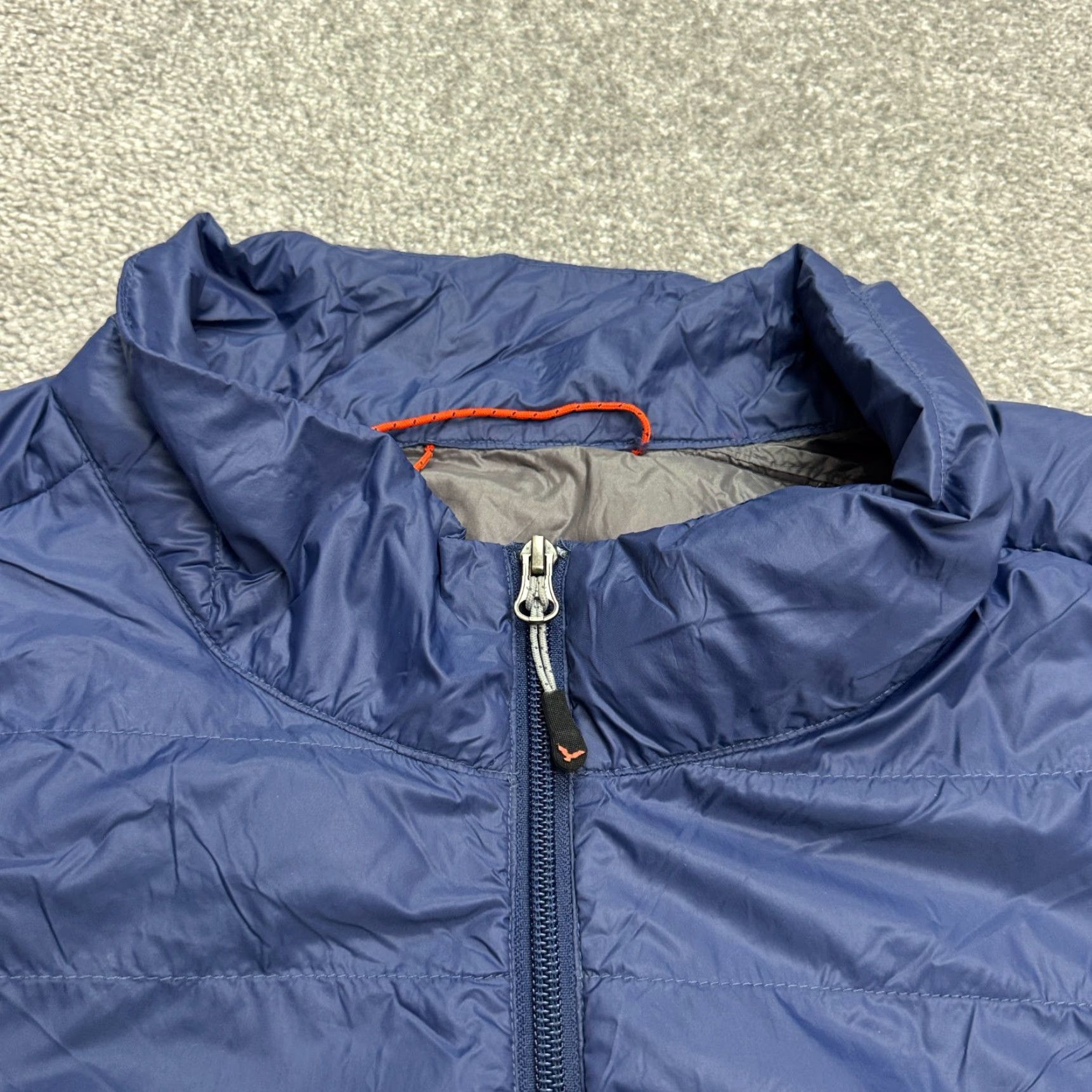 Vintage Hawke & Co Vest Puffer Jacket Mens 2XL Navy Blue Full Zip Outdoor Quilted Bodywarmer Down Insulation Regular fits Winter Fall Spring 54 in Chest Size US XXL / EU 58 / 5 - 6 Thumbnail