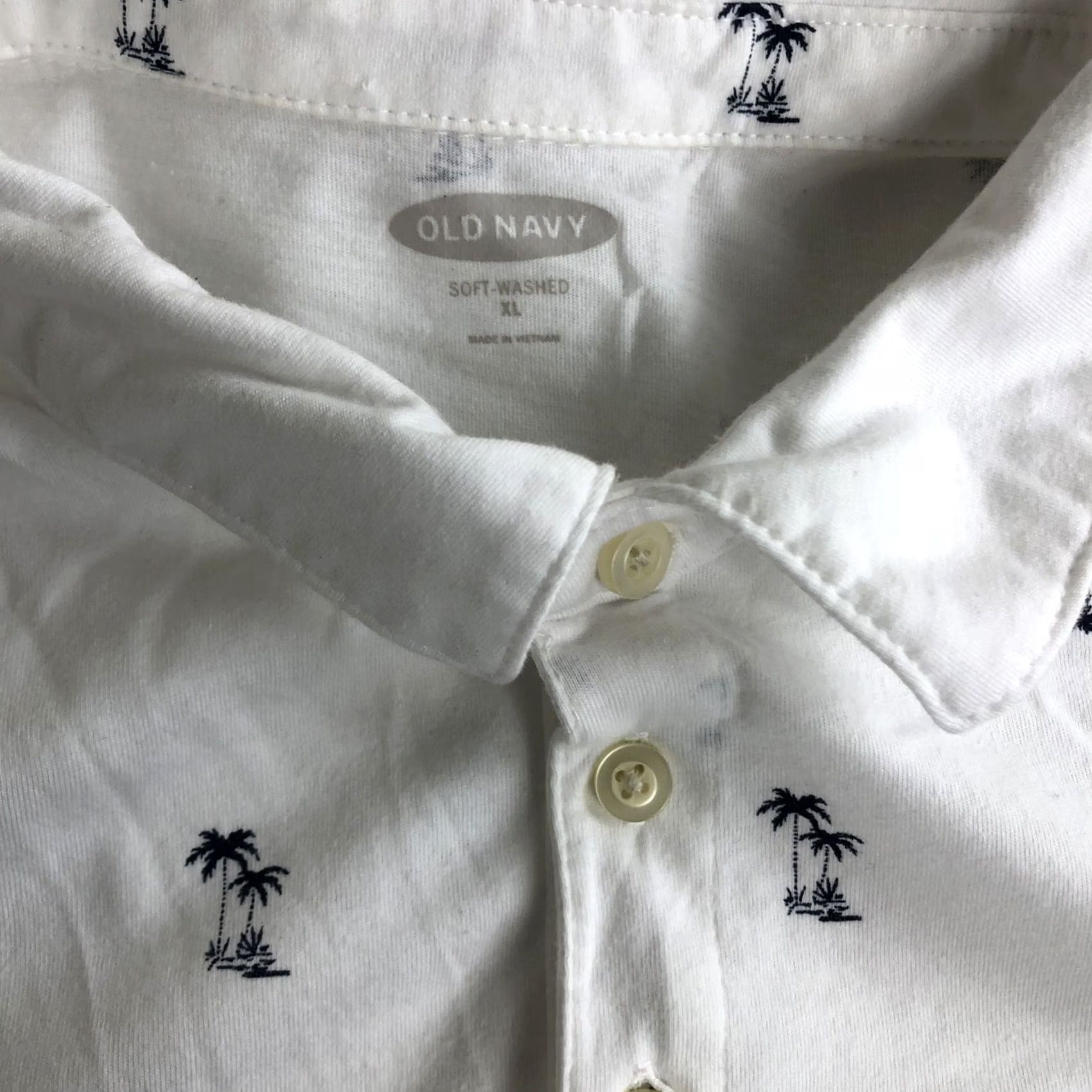 Old Navy VINTAGE Old Navy Polo Shirt Palm Trees White XL Mens N7 Regular Short Sleeve Size US XL / EU 56 / 4 - 5 Thumbnail