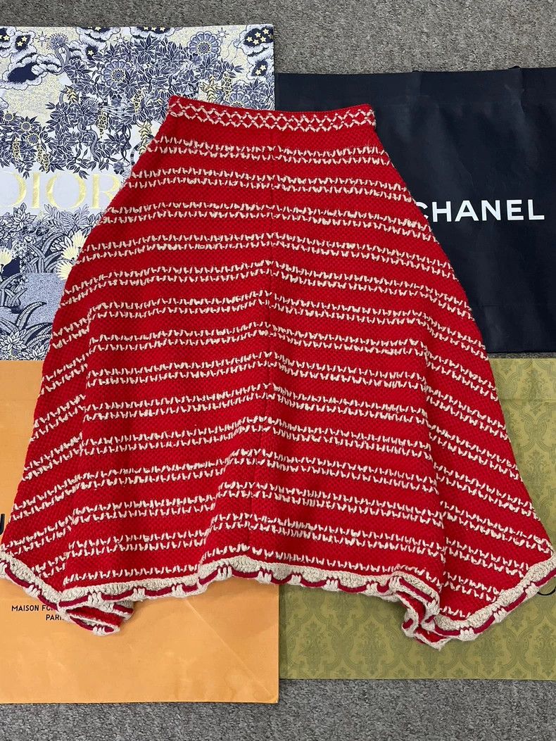 Chanel chanel Red and white irregular knitted skirt Size 42" / US 20 - 3 Thumbnail