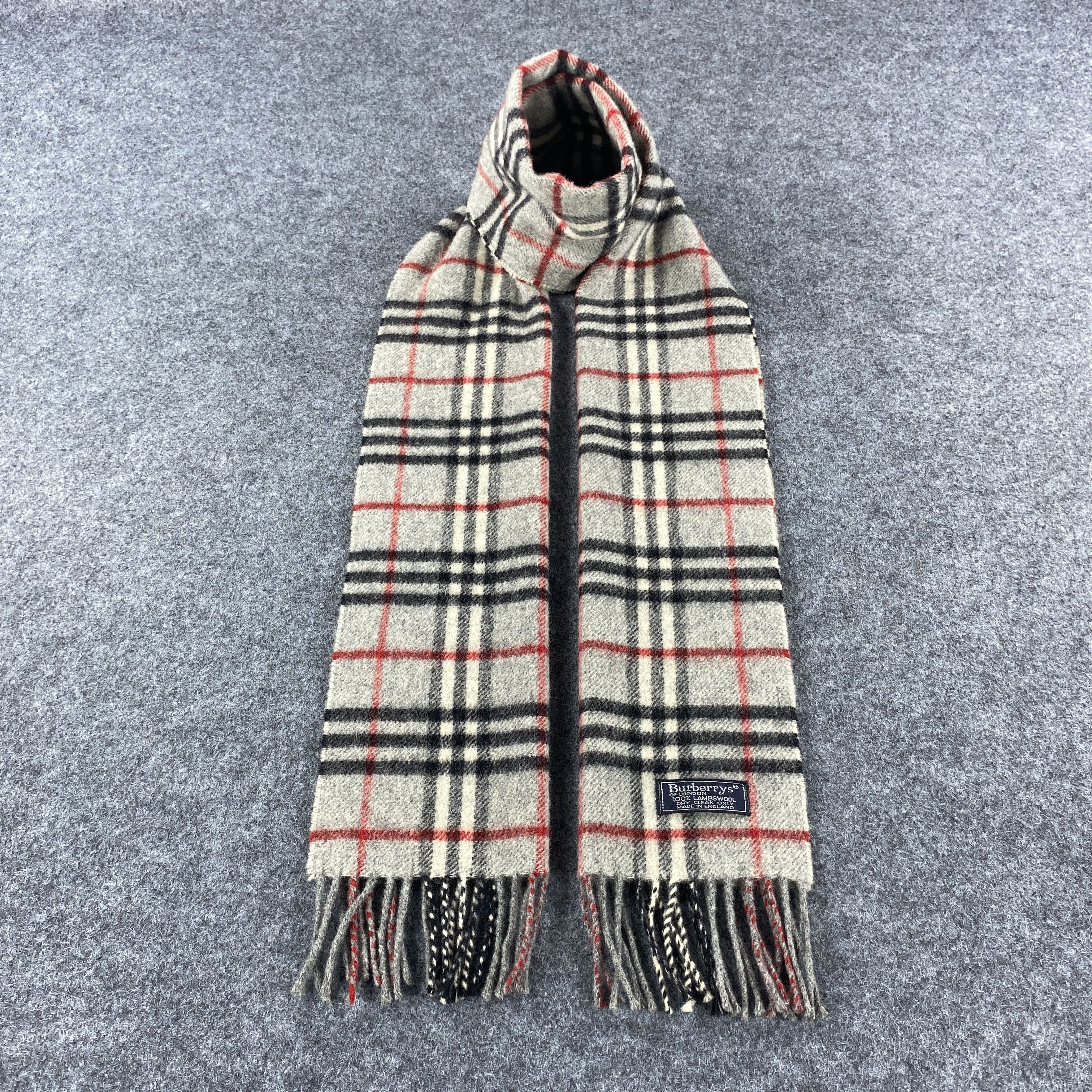Burberry × Vintage Burberrys Scarf # Muffler # Neckwear # D525 Size ONE SIZE - 1 Thumbnail