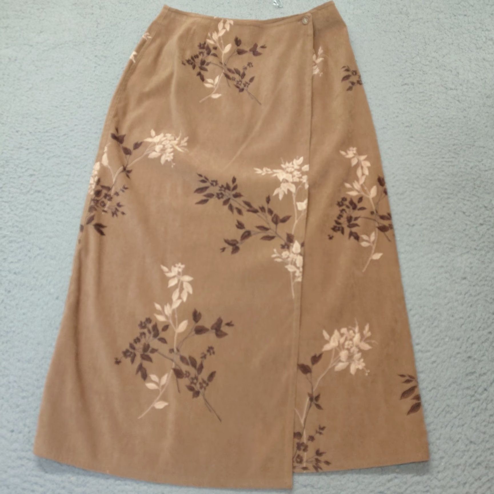 Talbots VINTAGE Talbots Skirt Women’s 10 Brown Wrap Around Faux Suede Maxi Leaves Flowers Size 32" / US 10 / IT 46 - 2 Thumbnail