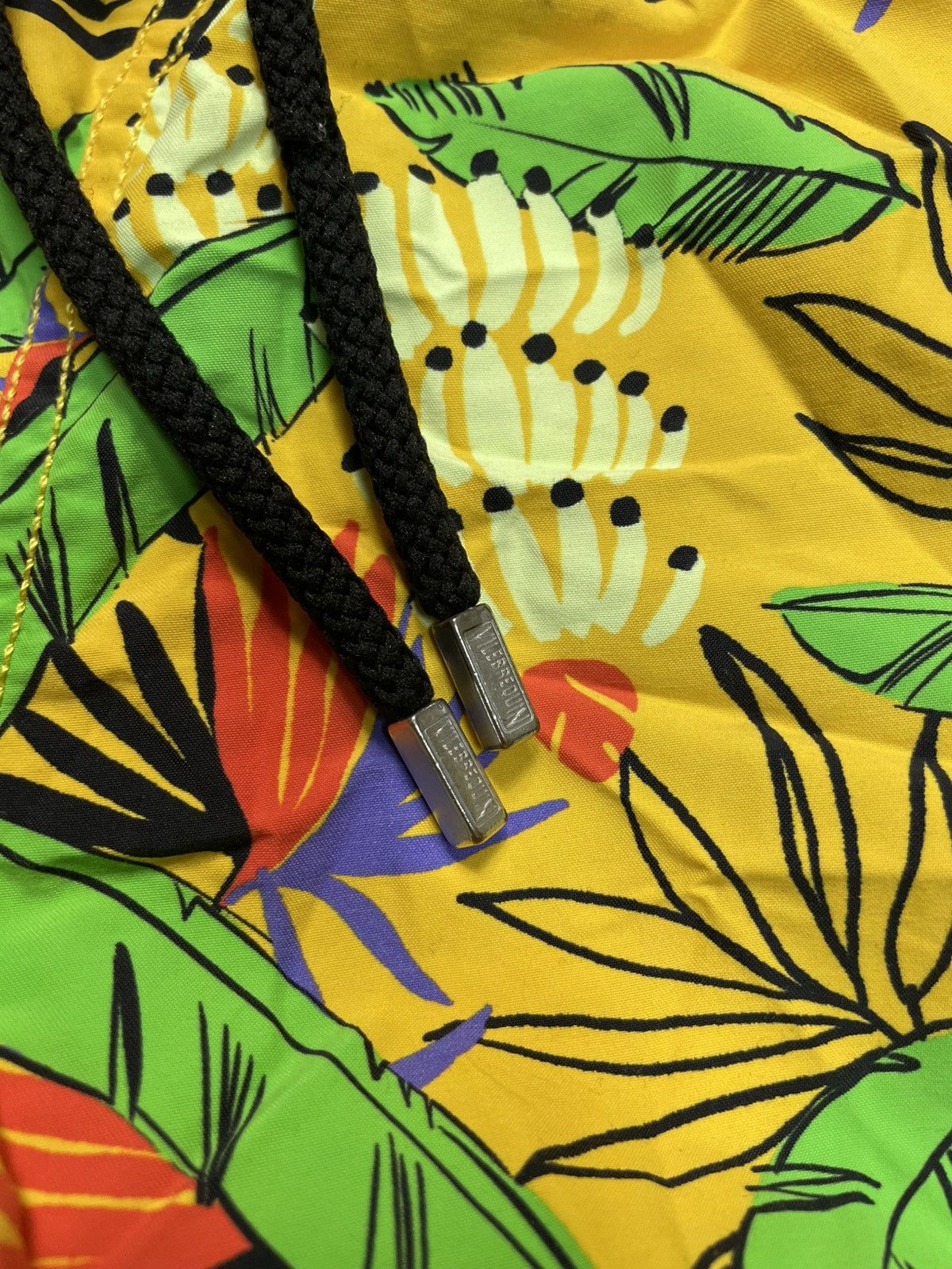 Vilebrequin Vilebrequin Yellow Tropical Floral Print Swim Trunks Size M Size US 32 / EU 48 - 3 Thumbnail