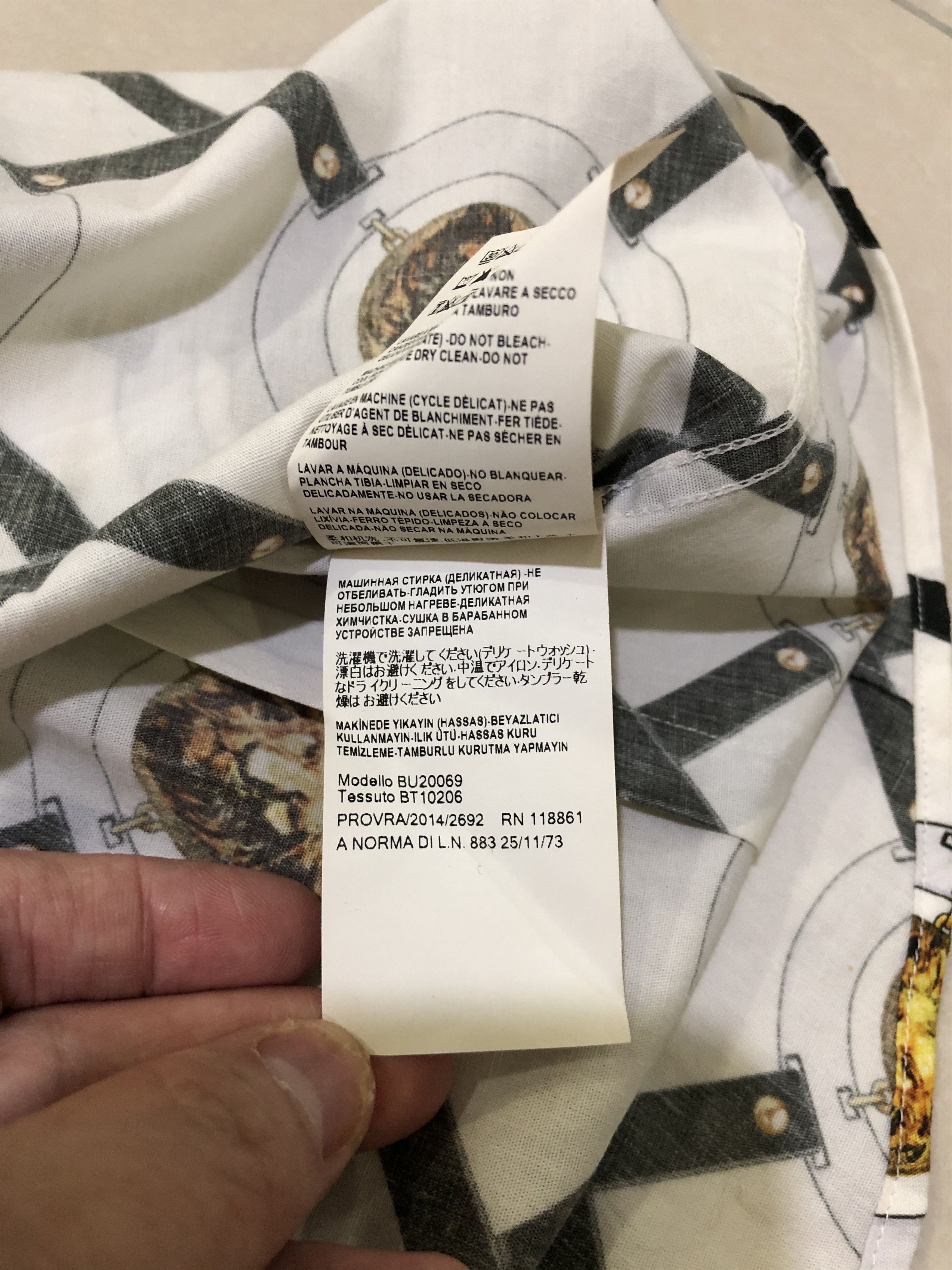 Versus Versace Vintage Versus Versace Lion Head Belt Full Print Shirt Size US M / EU 48-50 / 2 - 15 Thumbnail