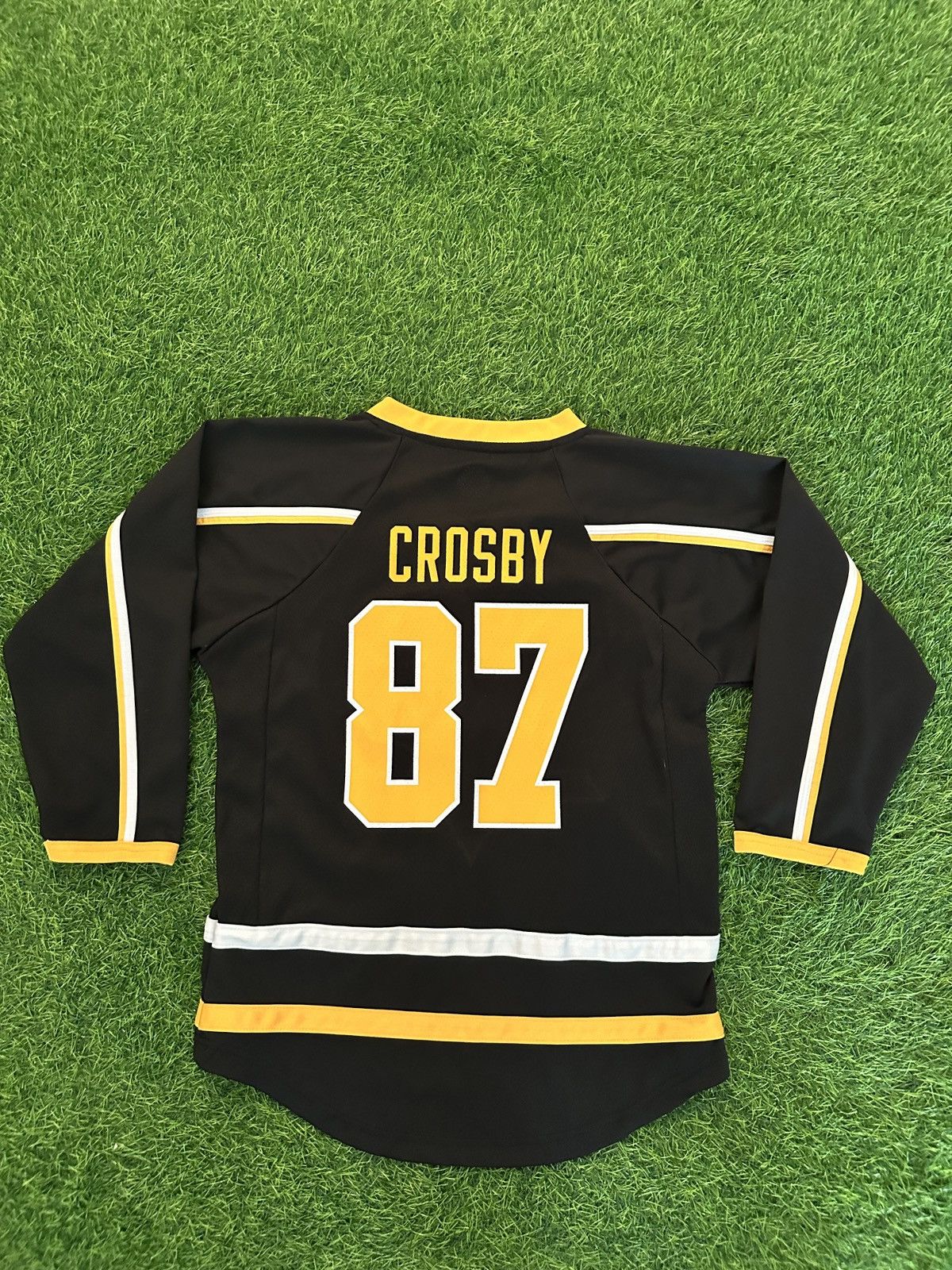 NHL Nhl pittsburgh penguins sidney crosby jersey size YOUTH L/XL Size US XS / EU 42 / 0 - 2 Thumbnail
