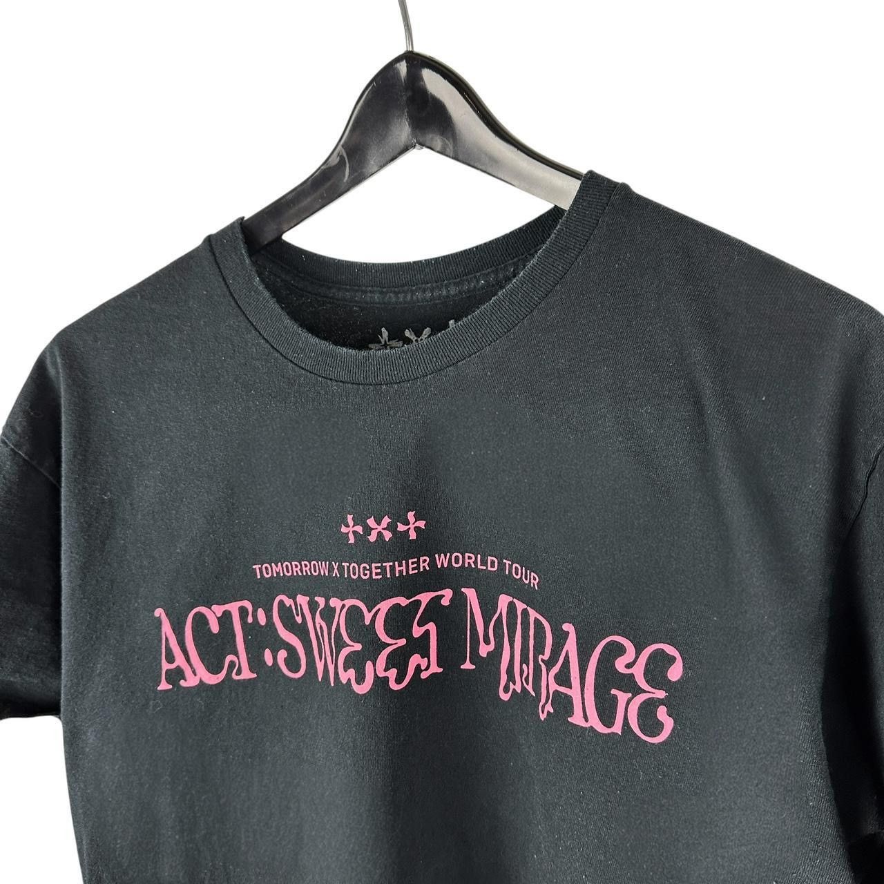 Band Tees Mens Y2K Tomorrow X Together Sweet Mirage Shirt Size US L / EU 52-54 / 3 - 7 Thumbnail