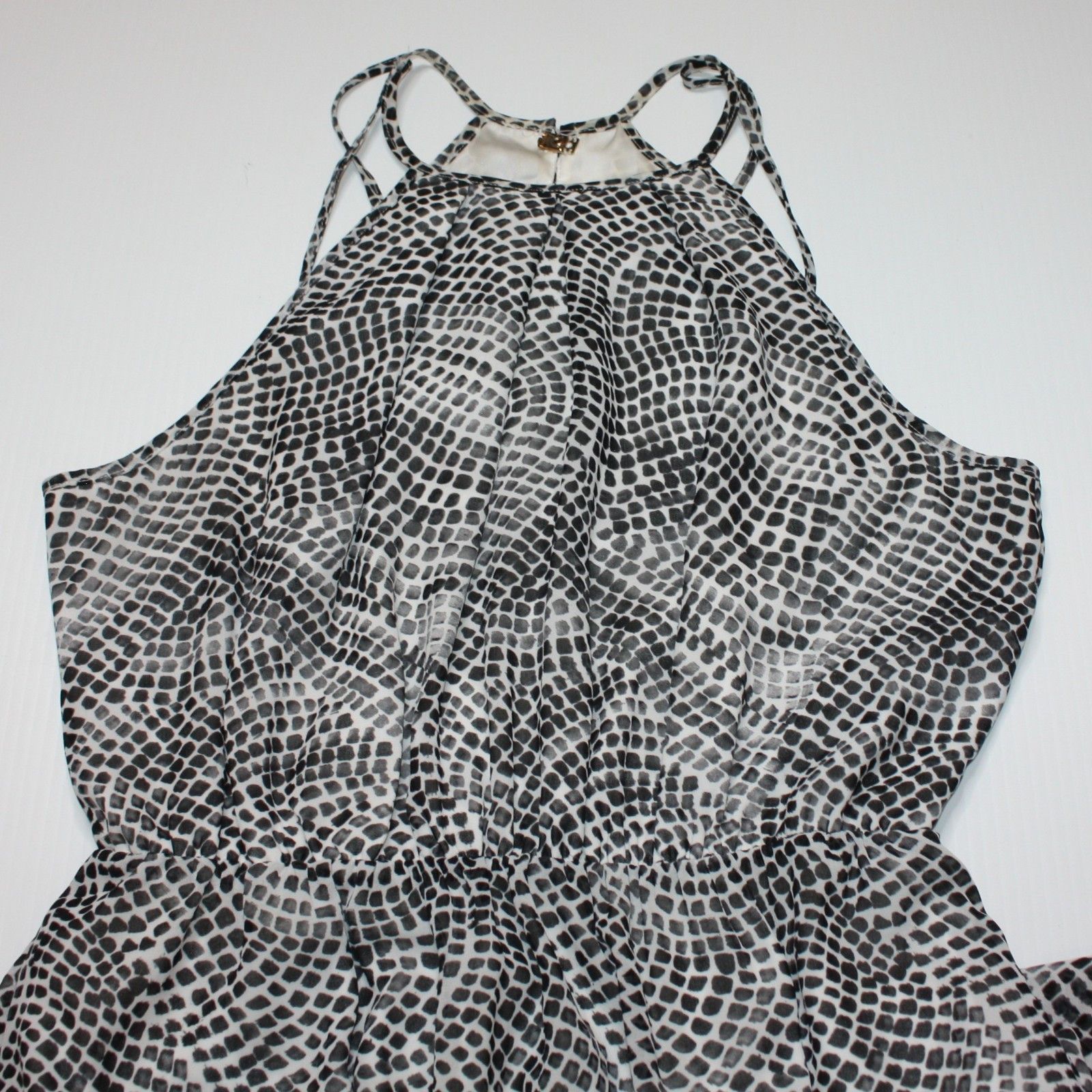 H&M H&M Women's Chiffon Maxi Dress in size US 8 Size M / US 6-8 / IT 42-44 - 4 Thumbnail