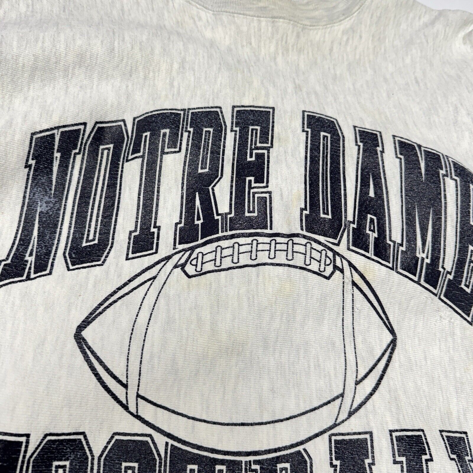 Vintage Vintage Notre Dame Football Sweatshirt Mens Large Gray 90s Size US L / EU 52-54 / 3 - 5 Thumbnail