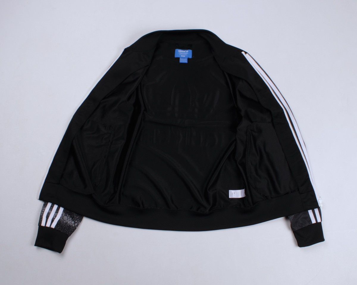 Adidas ADIDAS x RITA ORA Mystic Moon Snakeskin Track Jacket Bomber Size S / US 4 / IT 40 - 18 Thumbnail